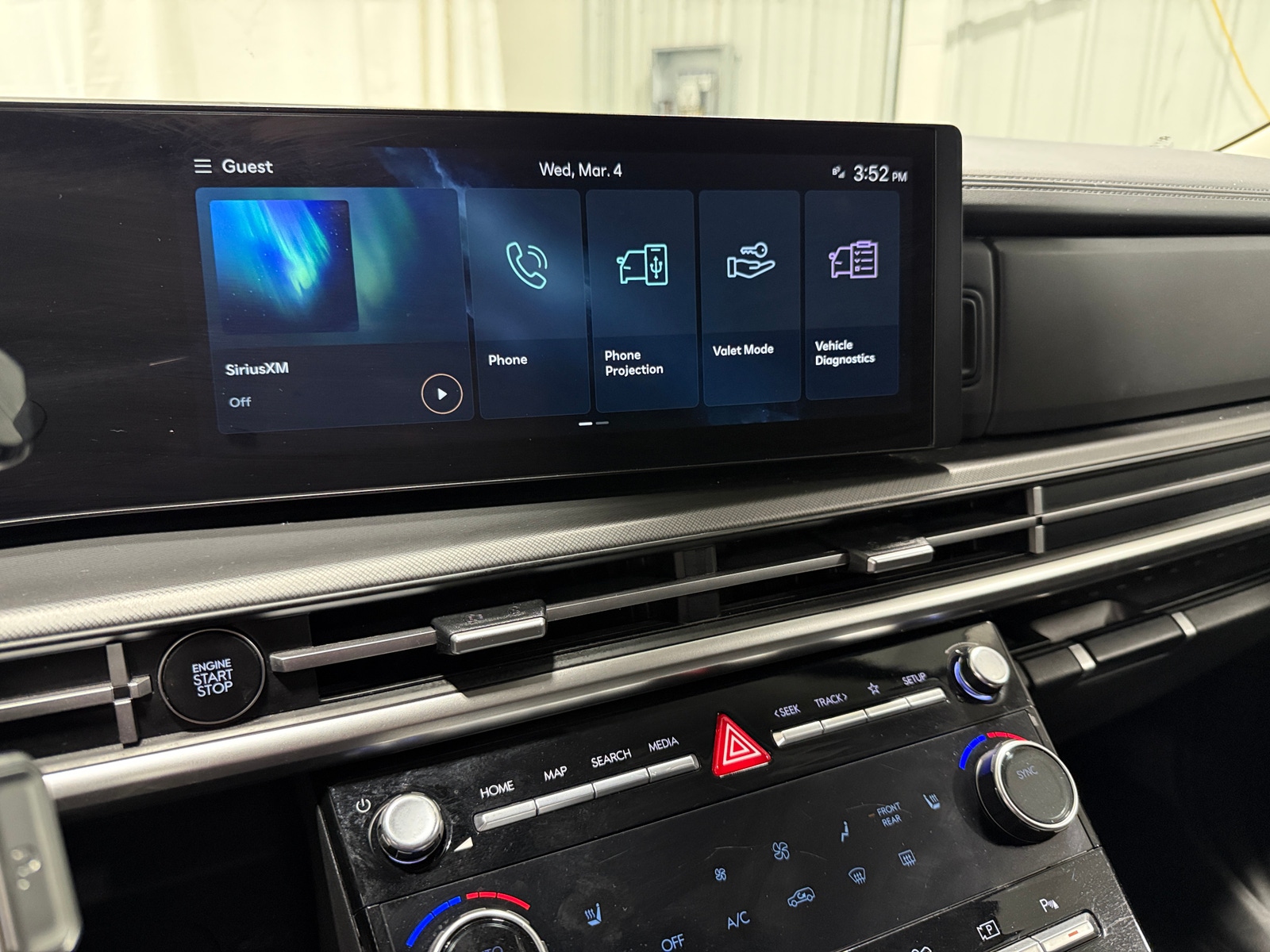 Thumbnail: 2025 Hyundai Santa Fe - 3