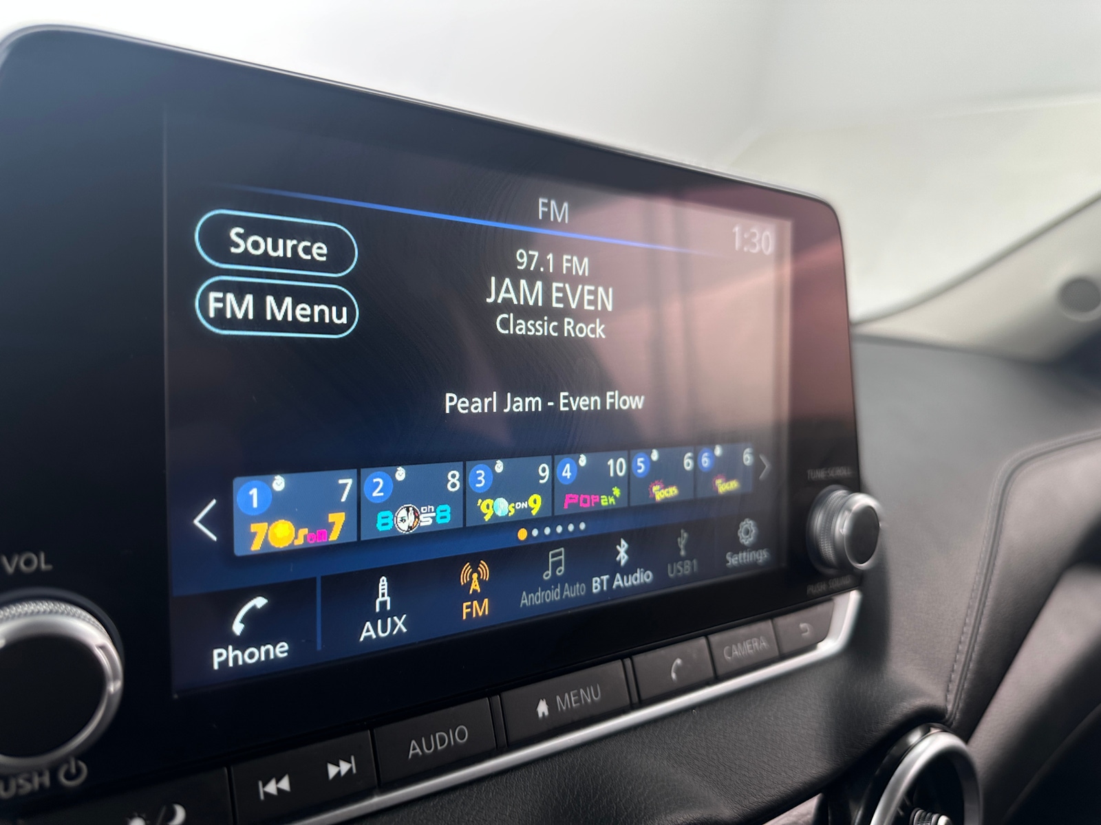 Thumbnail: 2025 Nissan Sentra - 4