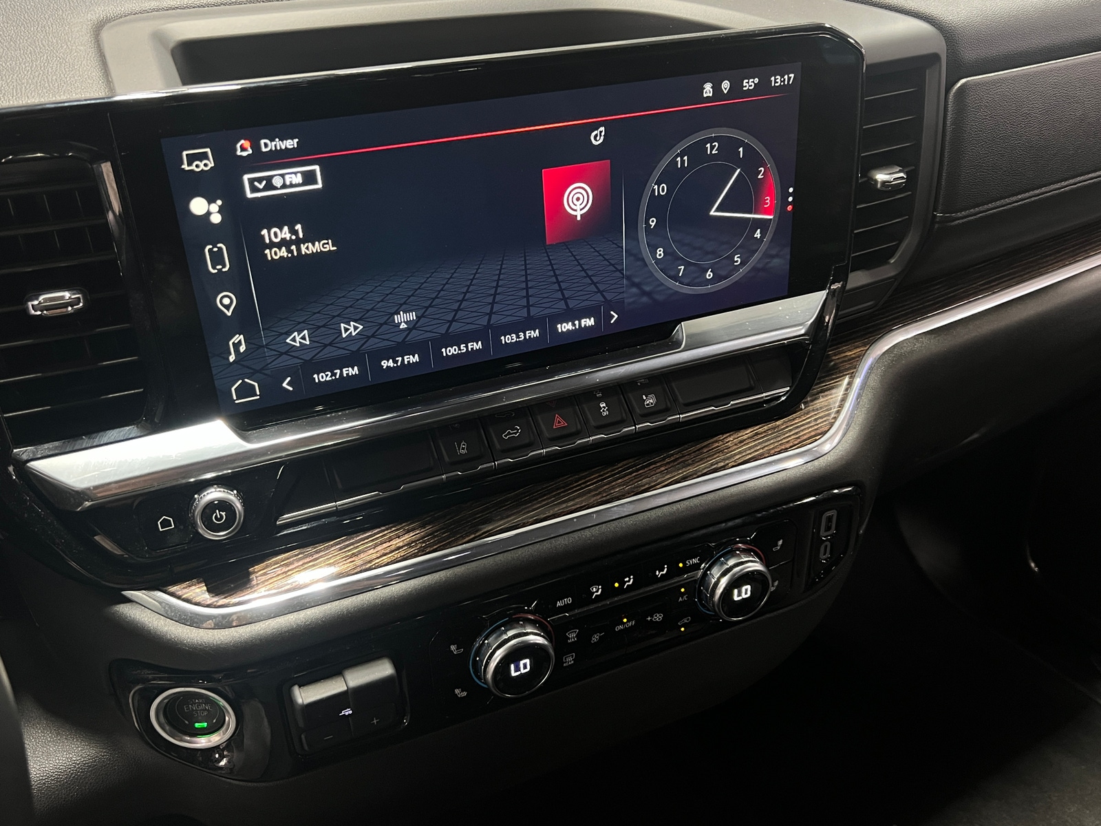 Thumbnail: 2024 GMC Sierra 2500 - 4