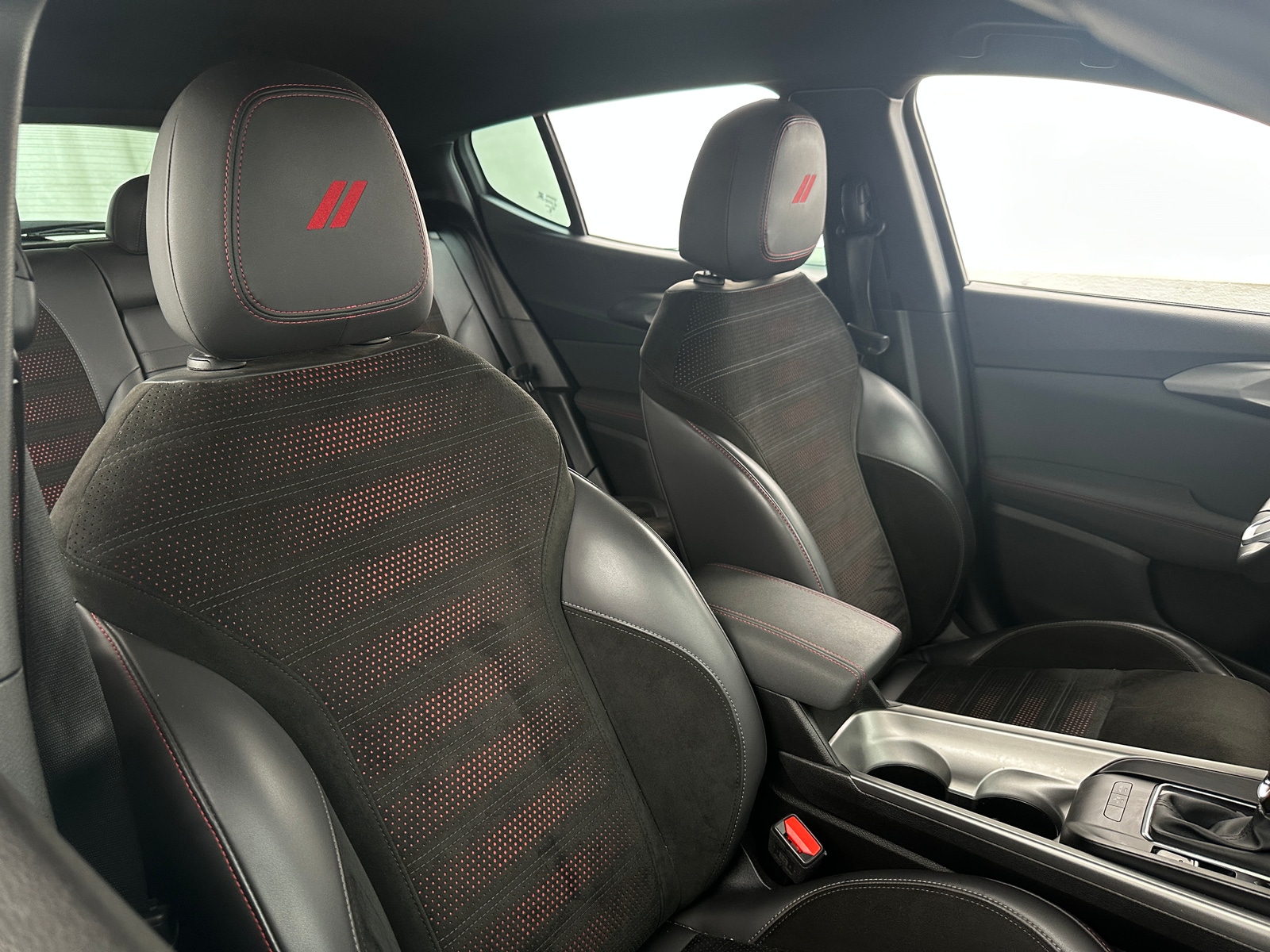 Thumbnail: 2024 Dodge Hornet - 2