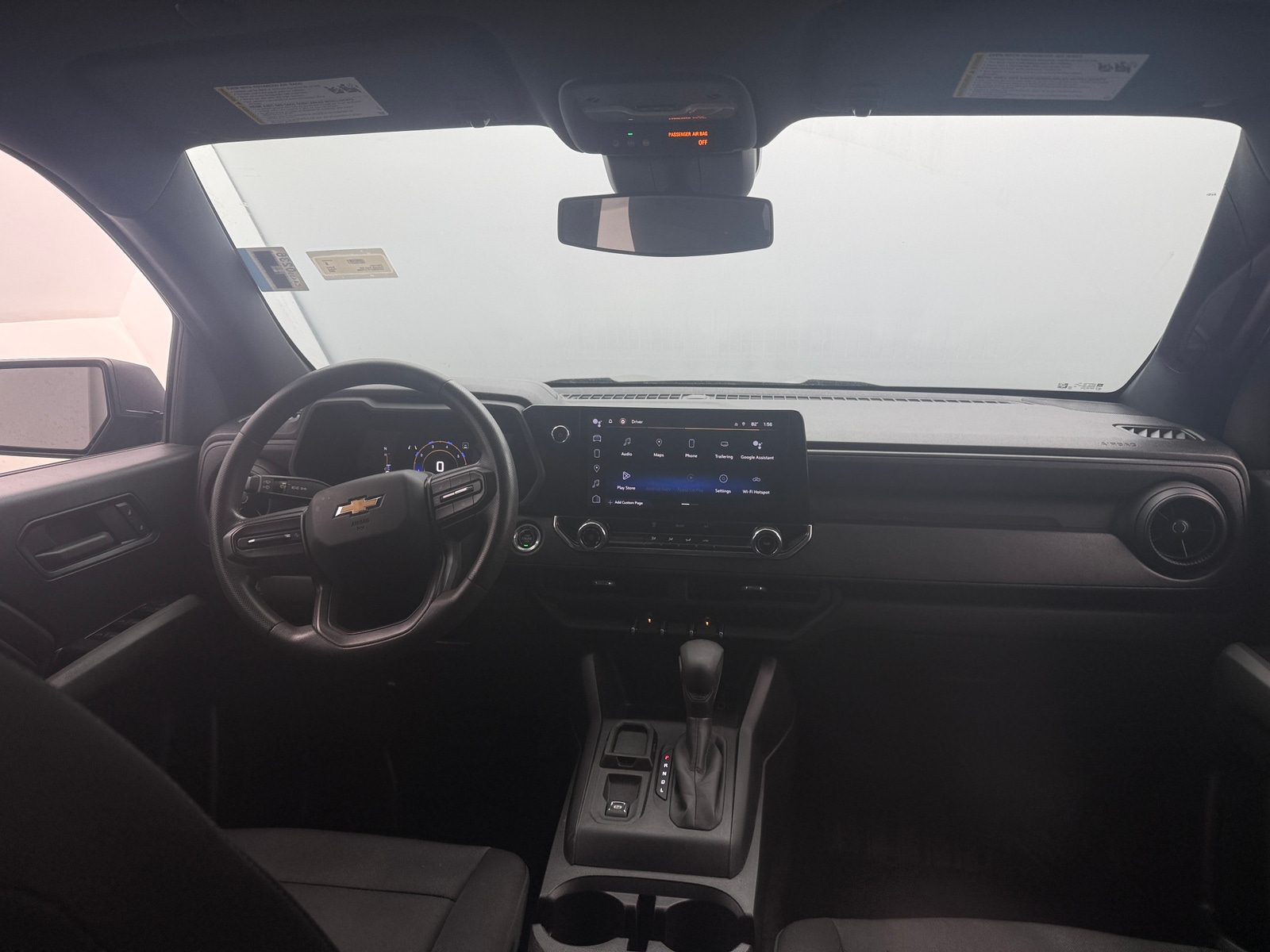 Thumbnail: 2023 Chevrolet Colorado - 3