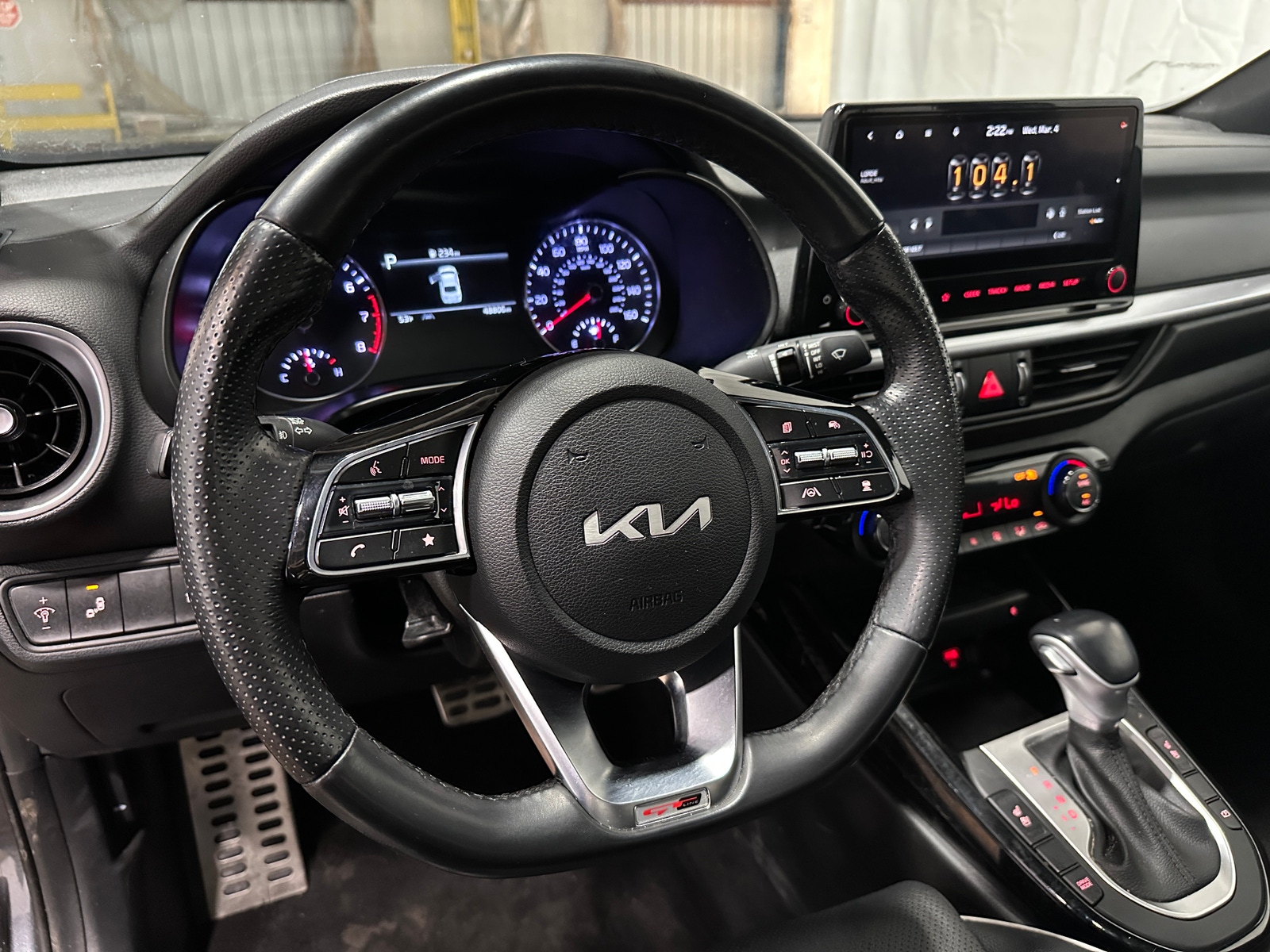 Thumbnail: 2022 Kia Forte - 5