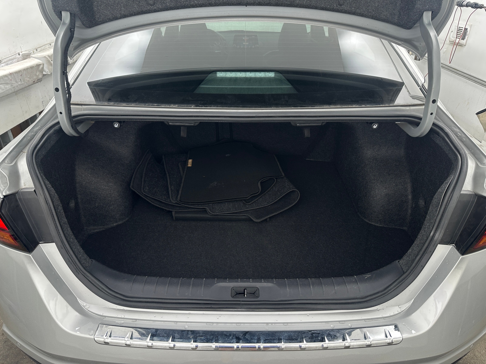 Thumbnail: 2022 Nissan Altima - 7