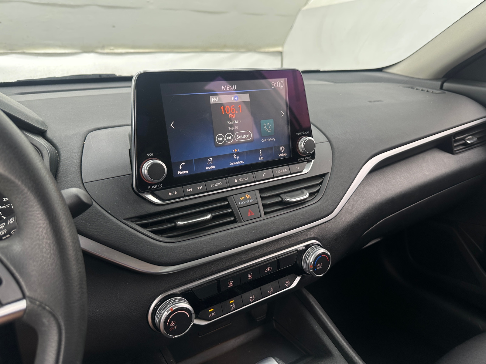 Thumbnail: 2022 Nissan Altima - 4