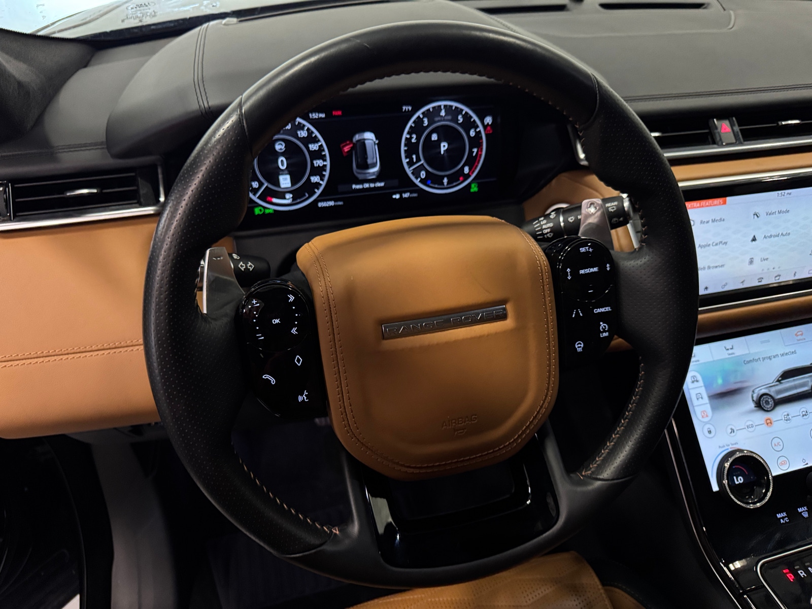 Thumbnail: 2020 Land Rover Range Rover Velar - 4