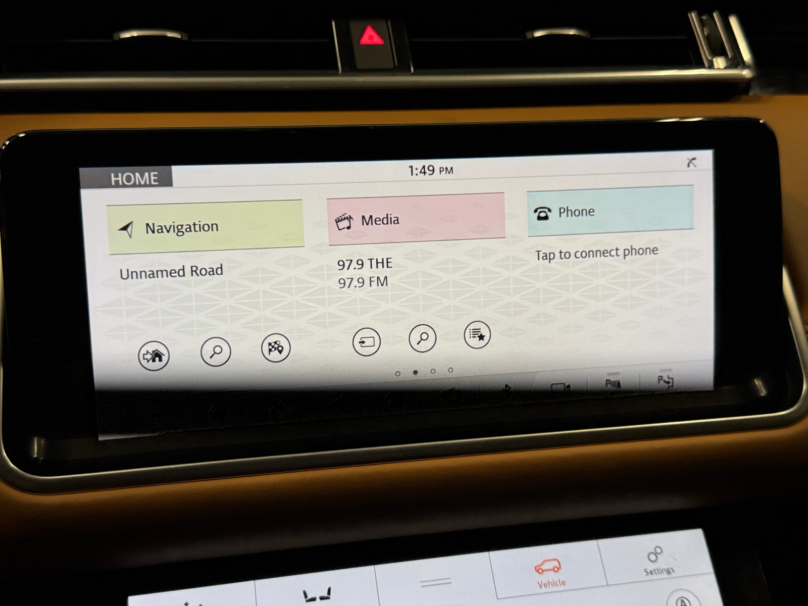 Thumbnail: 2020 Land Rover Range Rover Velar - 3