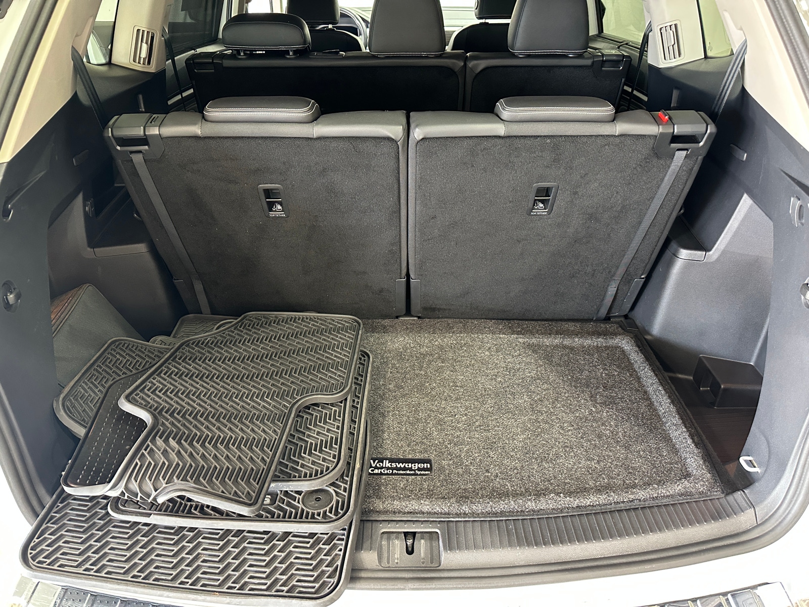 Thumbnail: 2023 Volkswagen Atlas - 6