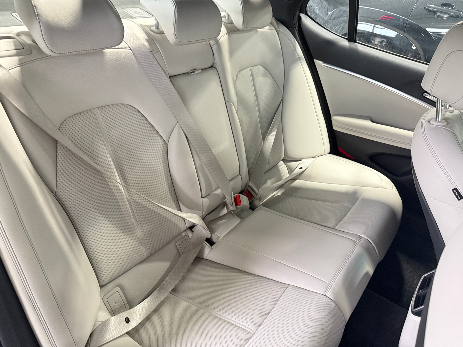 Thumbnail: 2025 Genesis G70 - 5