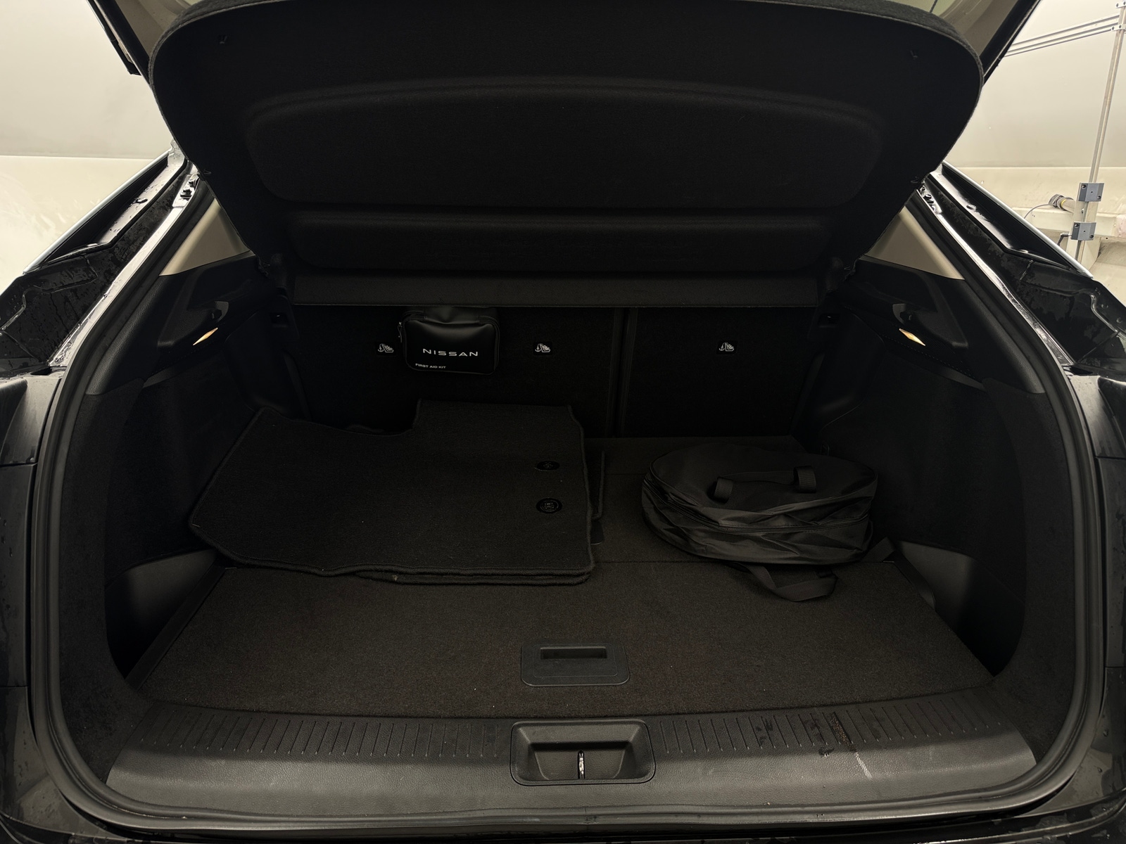 Thumbnail: 2023 Nissan Ariya - 7