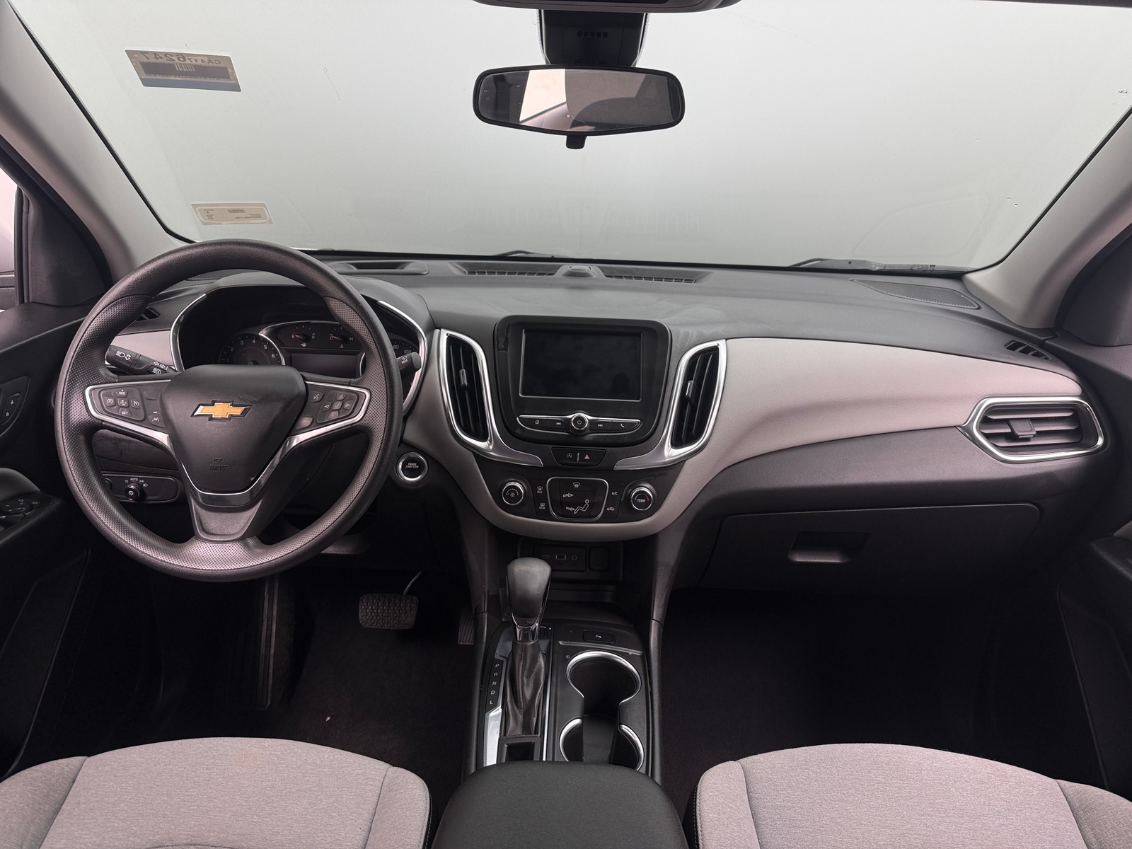 Thumbnail: 2022 Chevrolet Equinox - 3