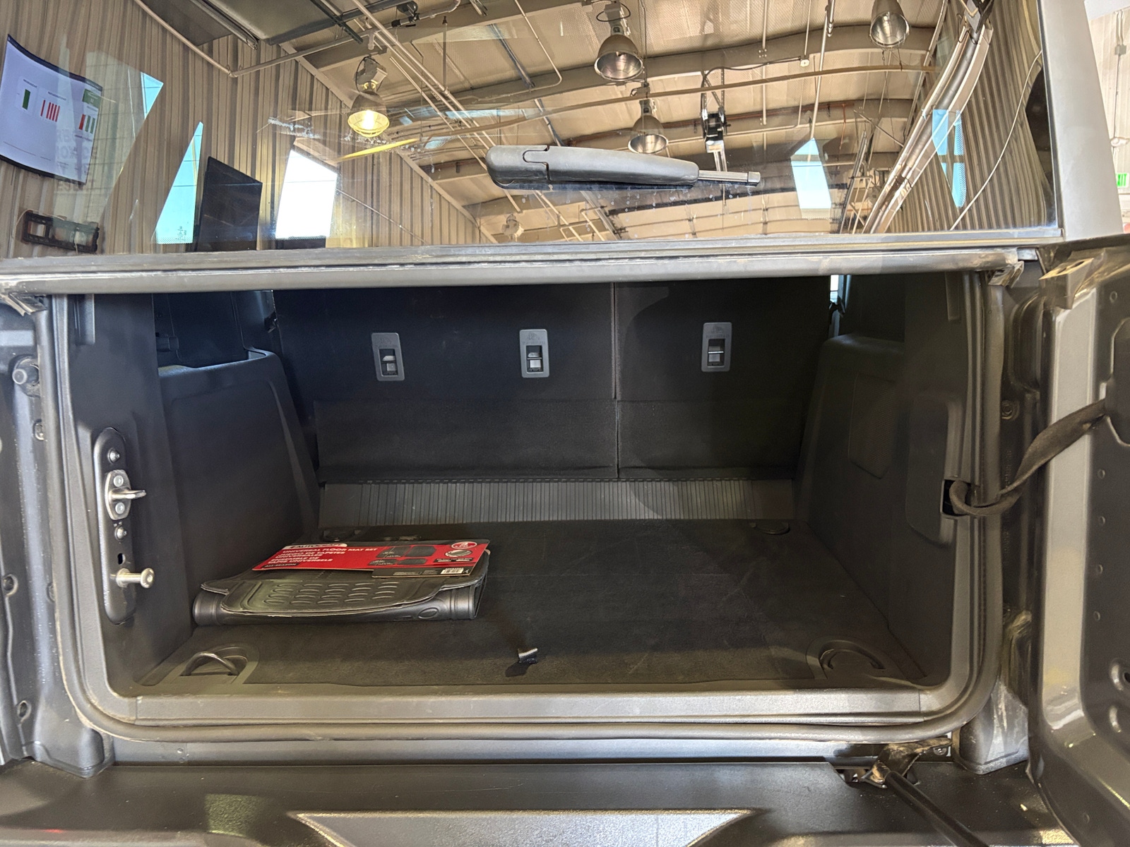 Thumbnail: 2025 Ford Bronco - 7