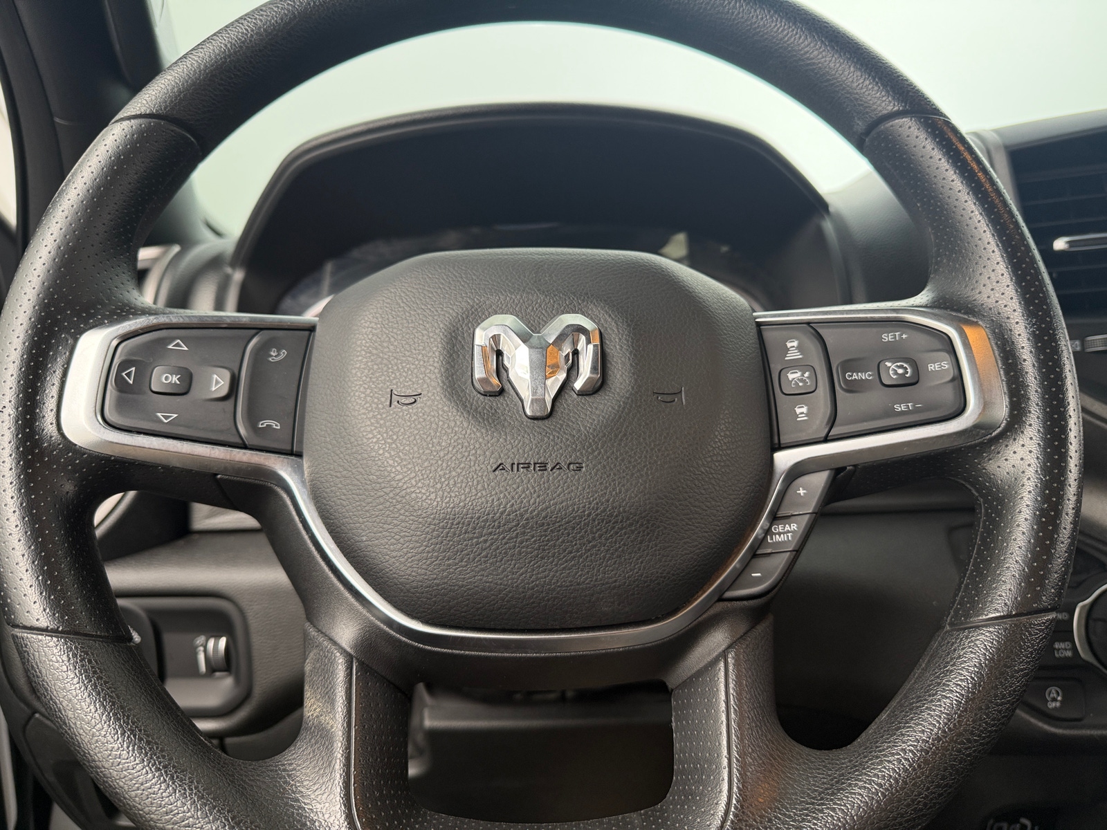 Thumbnail: 2025 RAM 1500 - 5