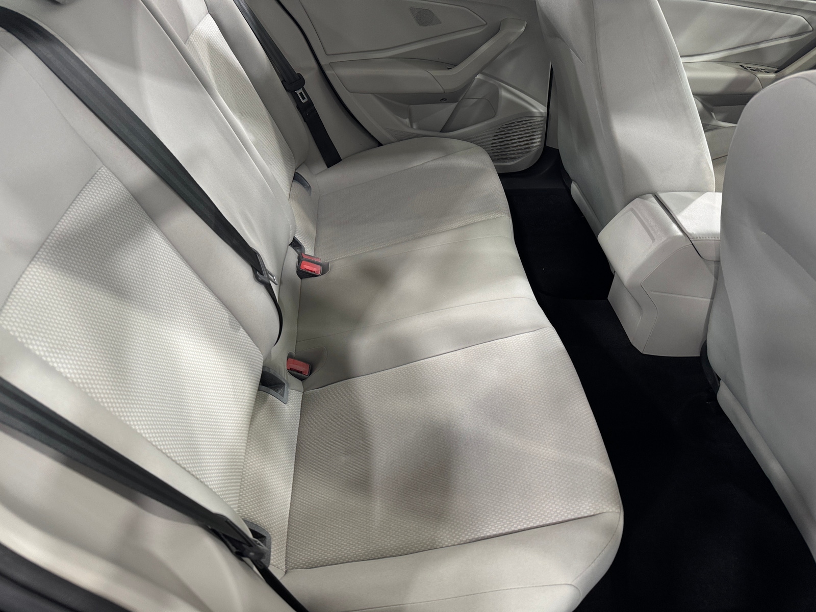 Thumbnail: 2019 Volkswagen Jetta - 6