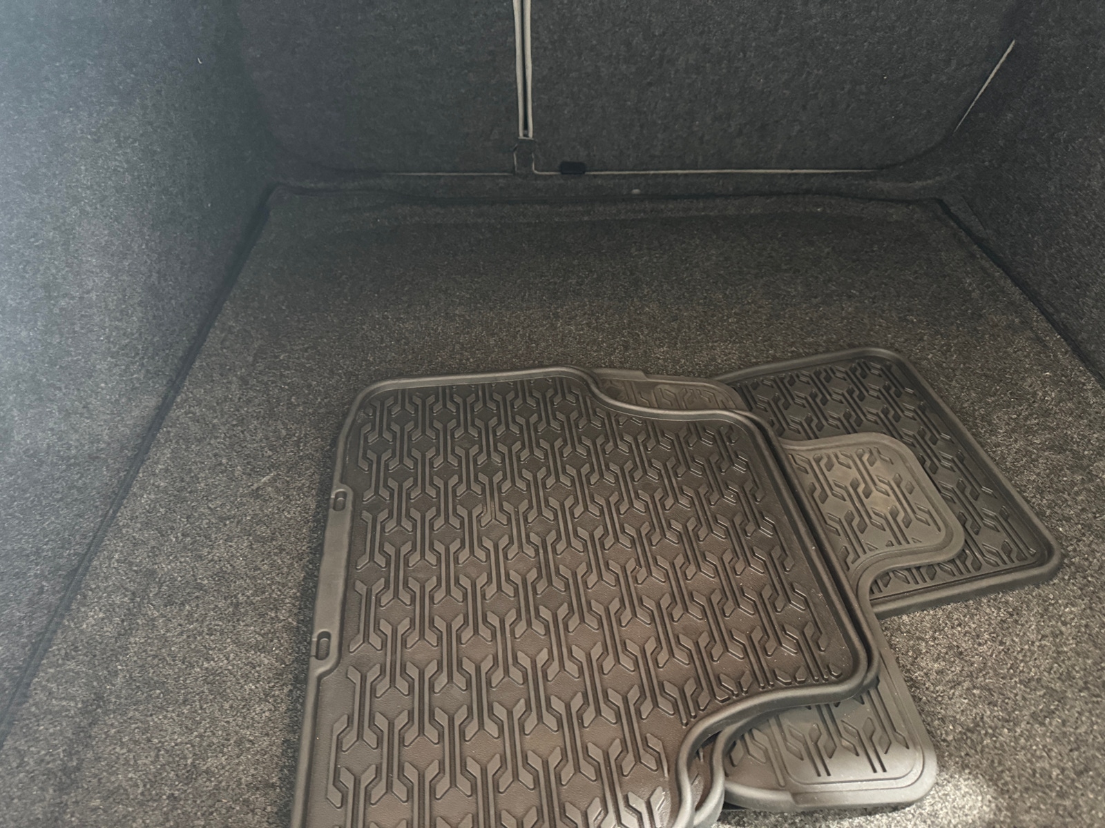 Thumbnail: 2019 Volkswagen Jetta - 7