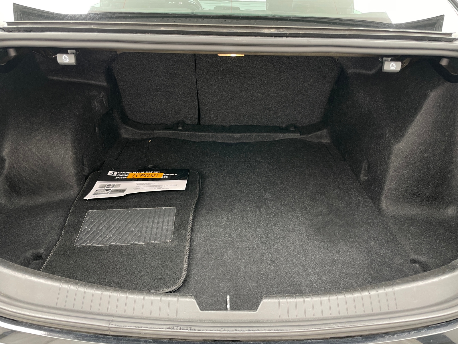 Thumbnail: 2024 Chevrolet Malibu - 7