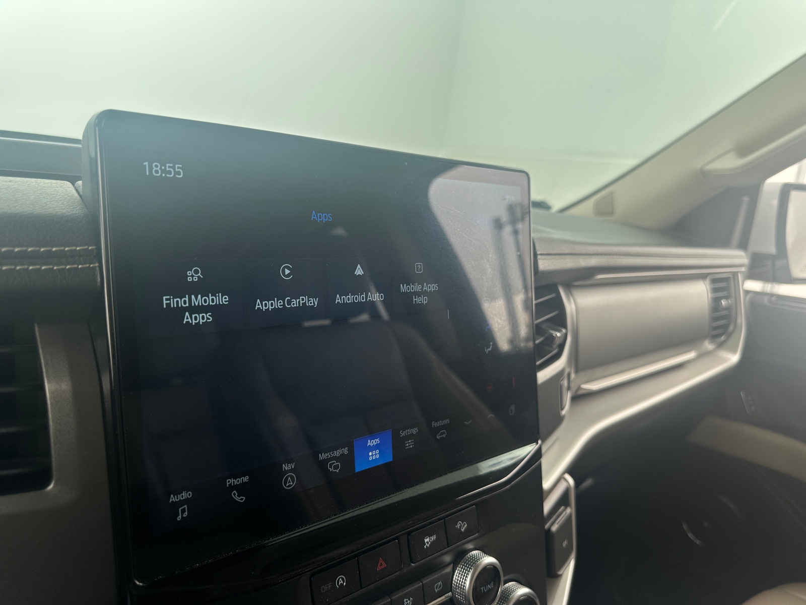 Thumbnail: 2024 Ford Expedition MAX - 4