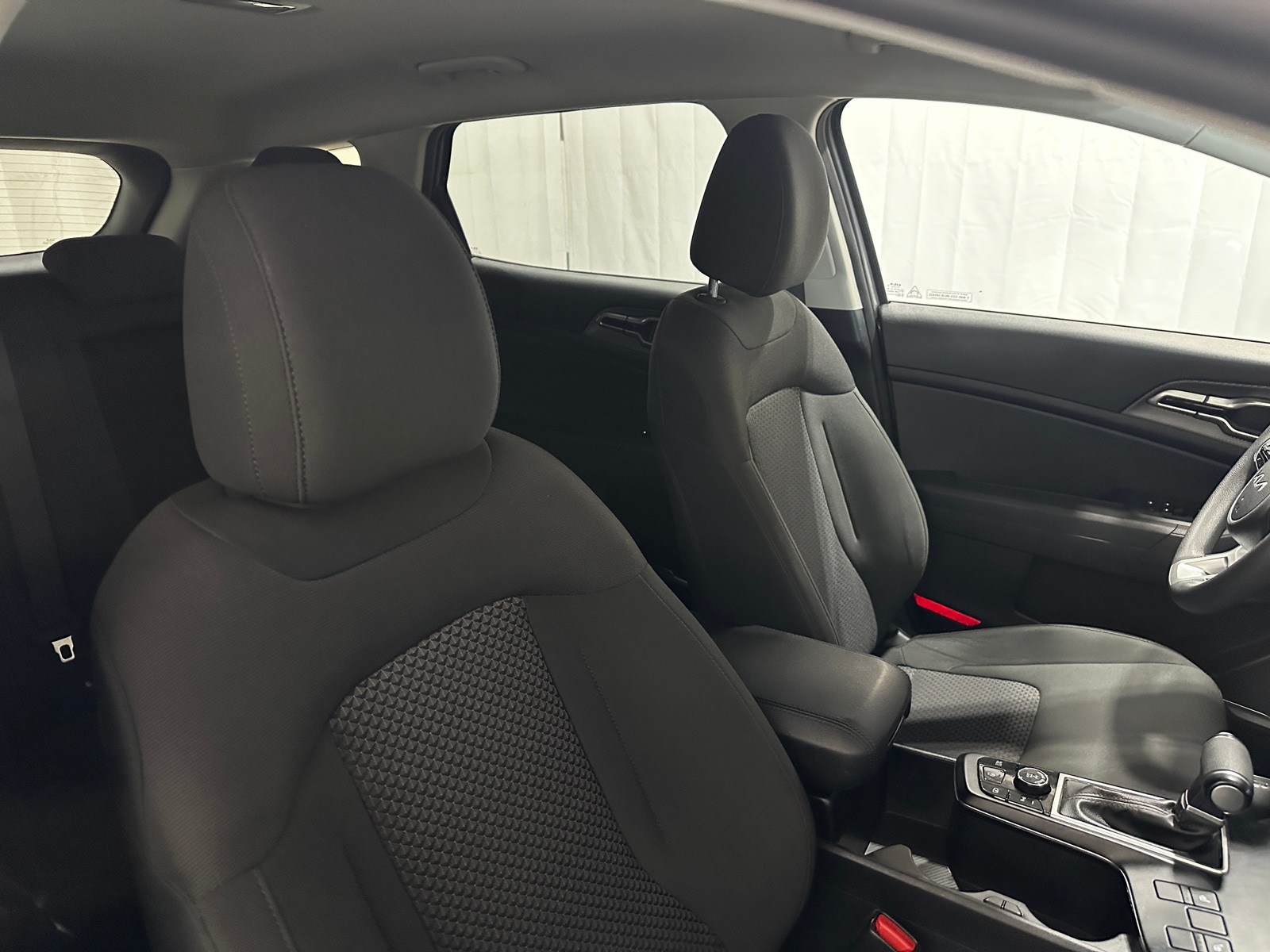 Thumbnail: 2025 Kia Sportage - 2