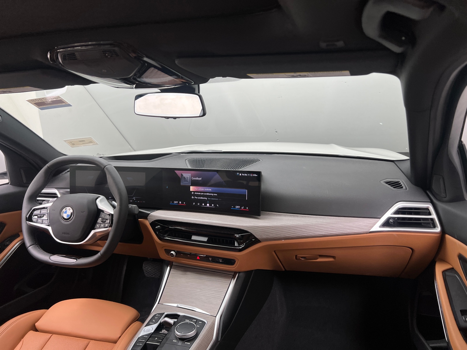 Thumbnail: 2025 BMW 3 Series - 2