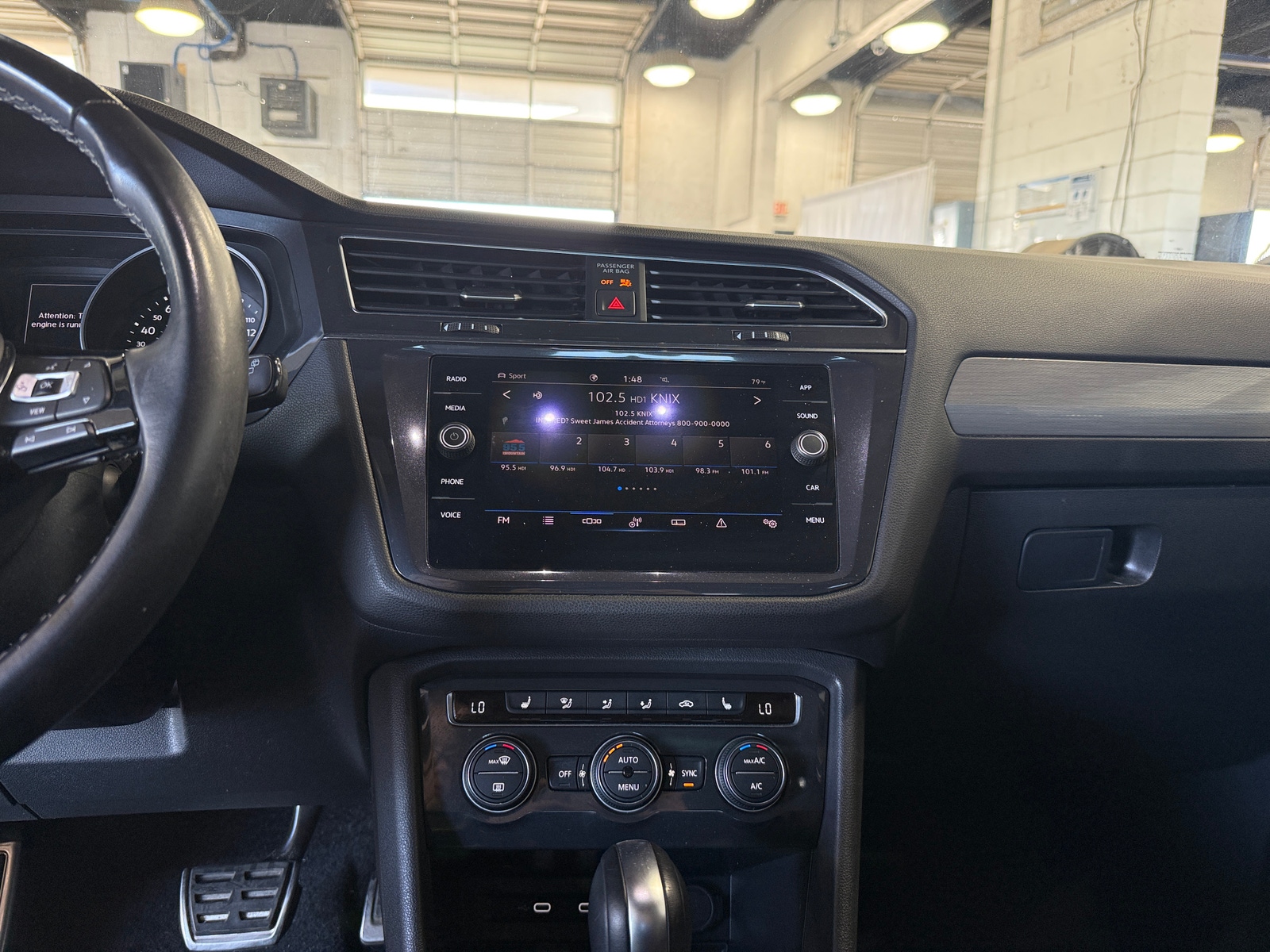 Thumbnail: 2021 Volkswagen Tiguan - 3