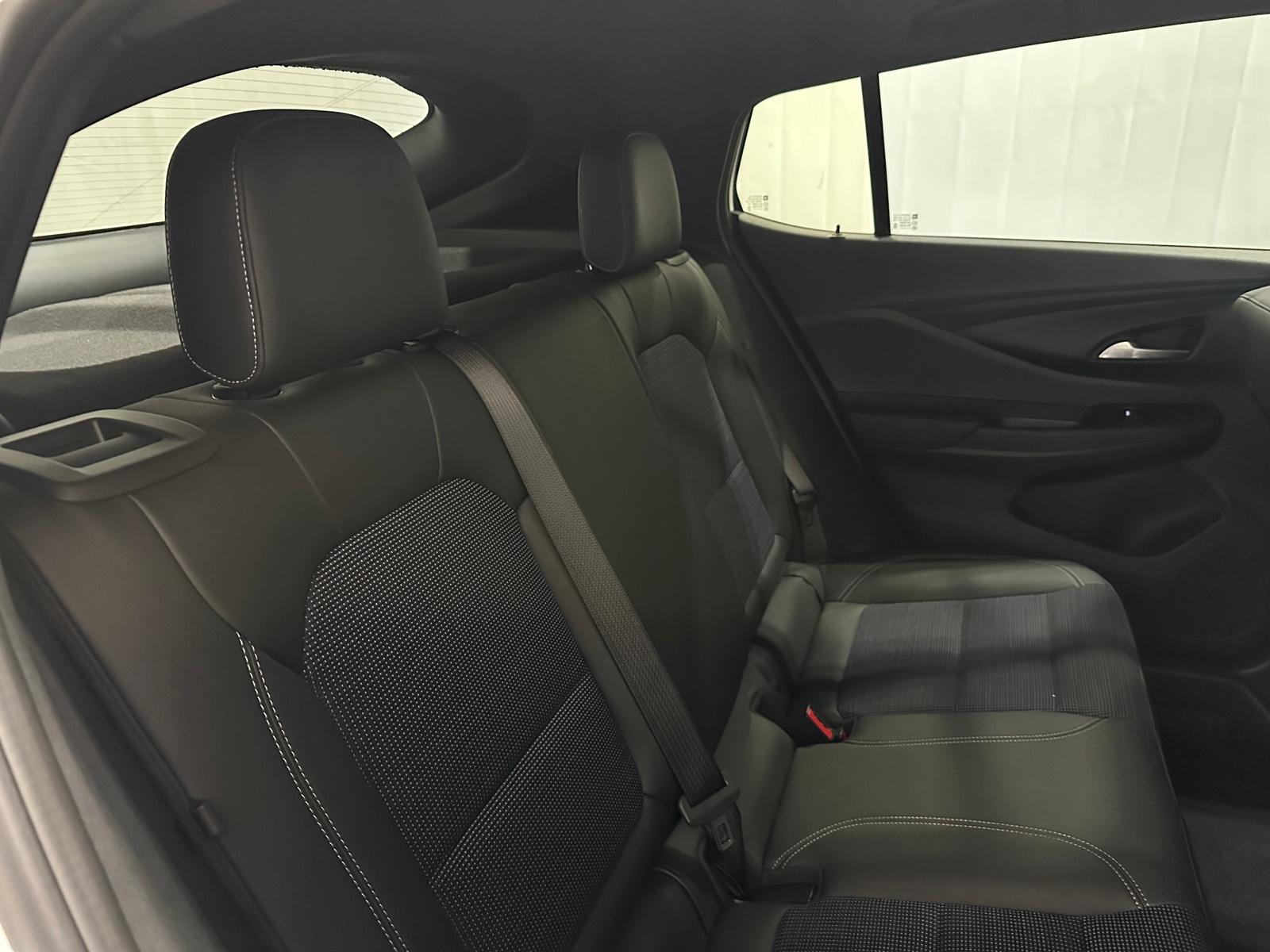 Thumbnail: 2025 Buick Envista - 6