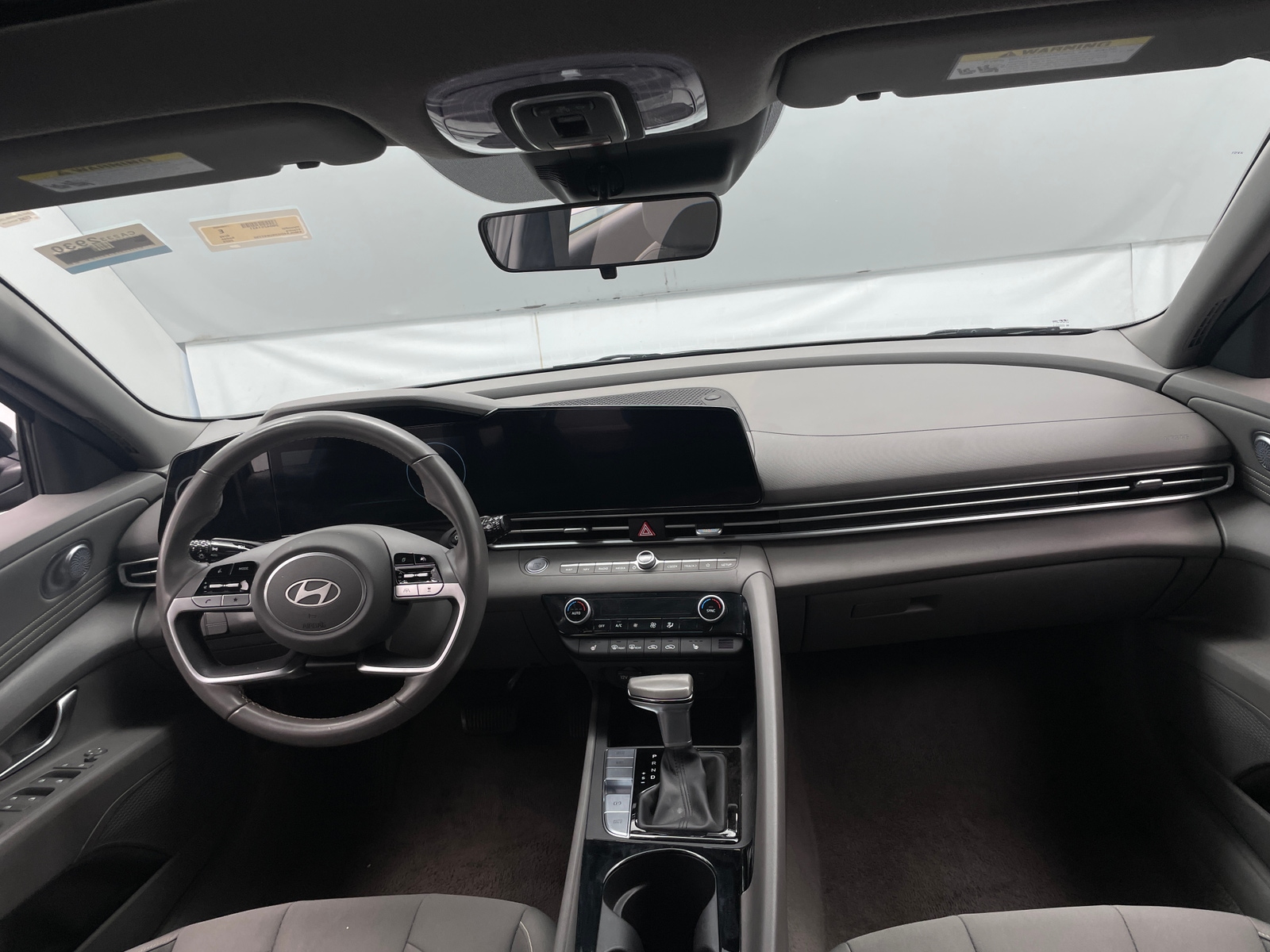 Thumbnail: 2025 Hyundai Elantra - 3