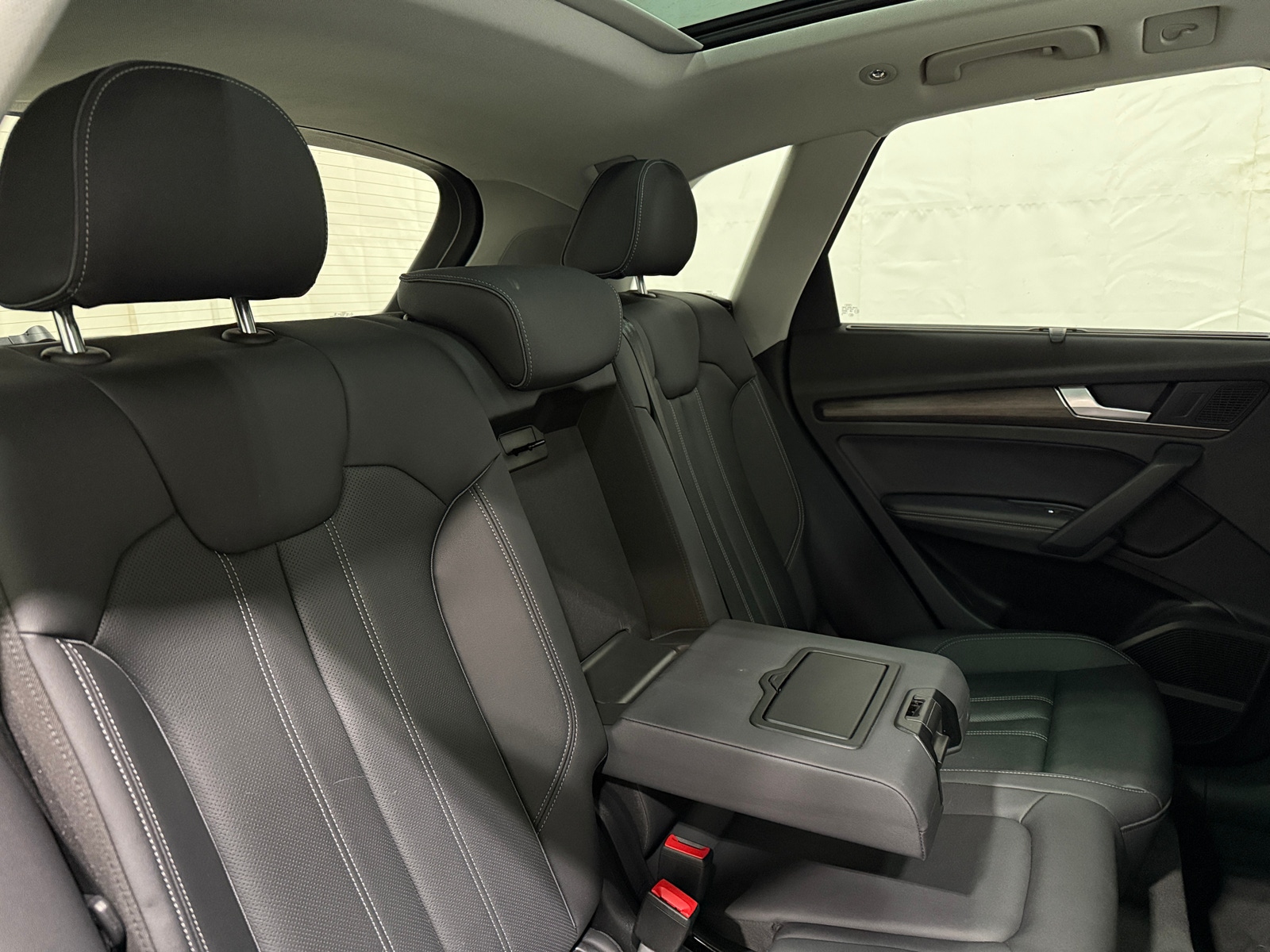 Thumbnail: 2023 Audi Q5 - 6