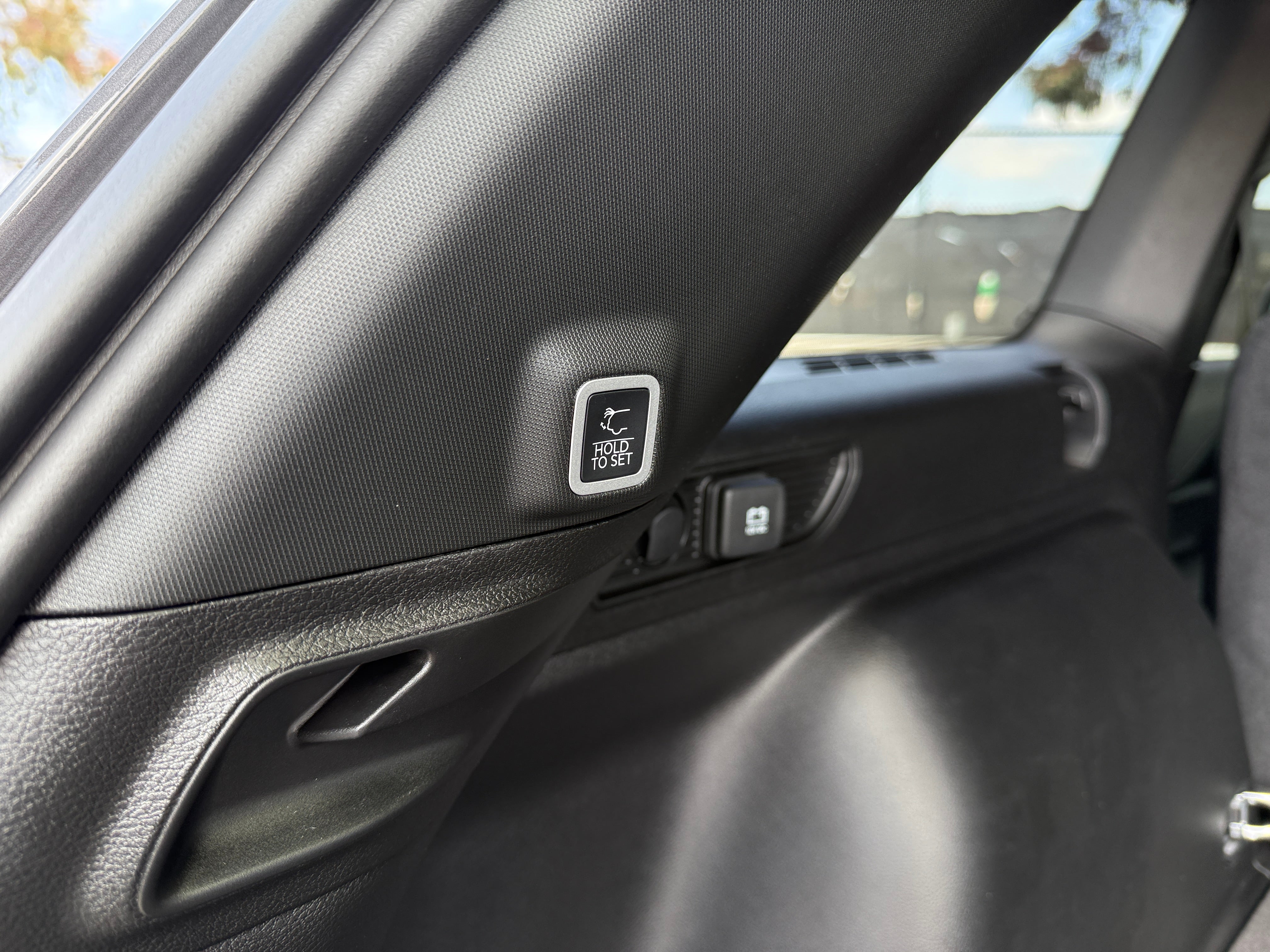 2026 Jeep Grand Cherokee Laredo - Photo 3