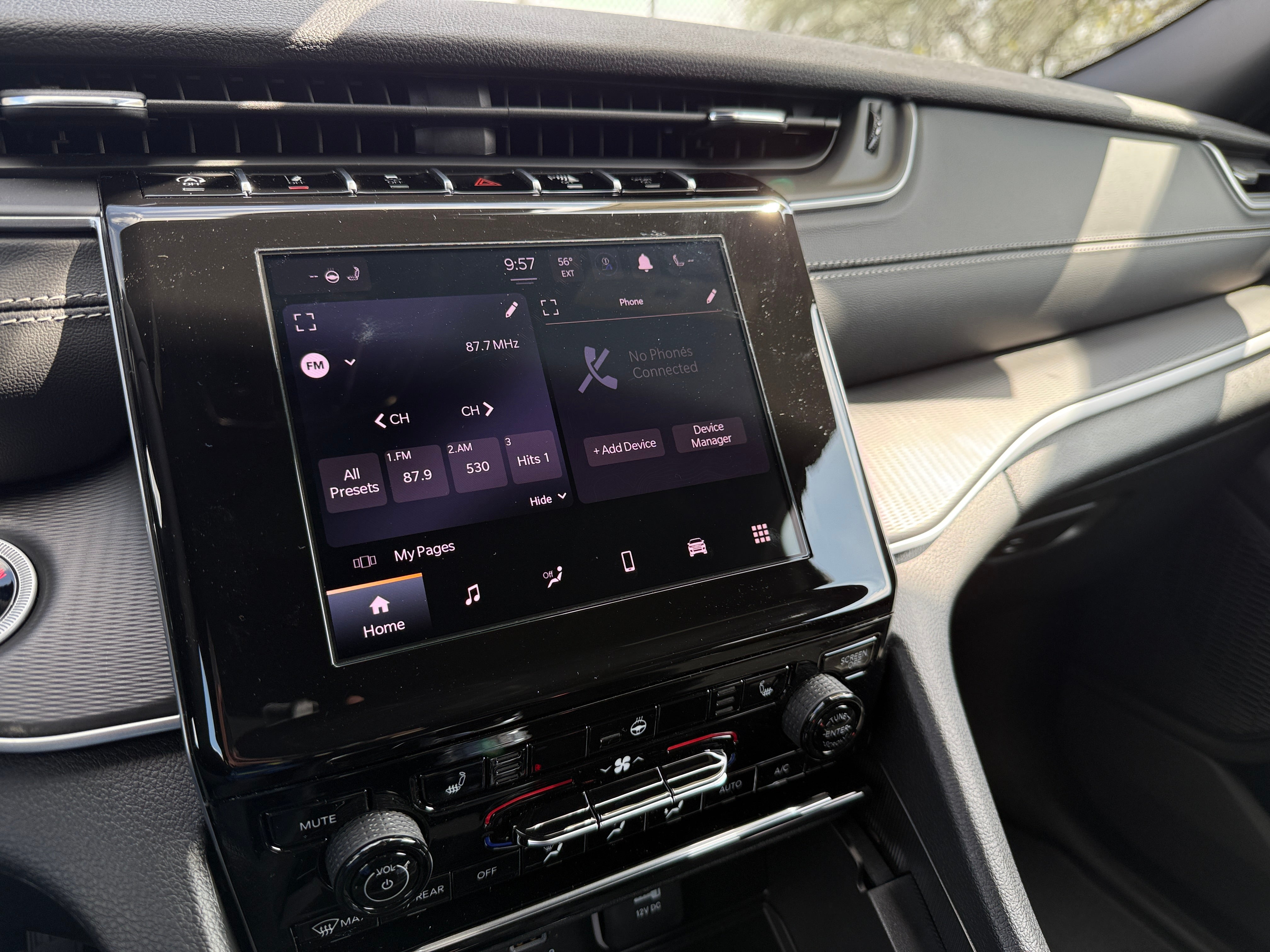 2026 Jeep Grand Cherokee Laredo - Photo 18