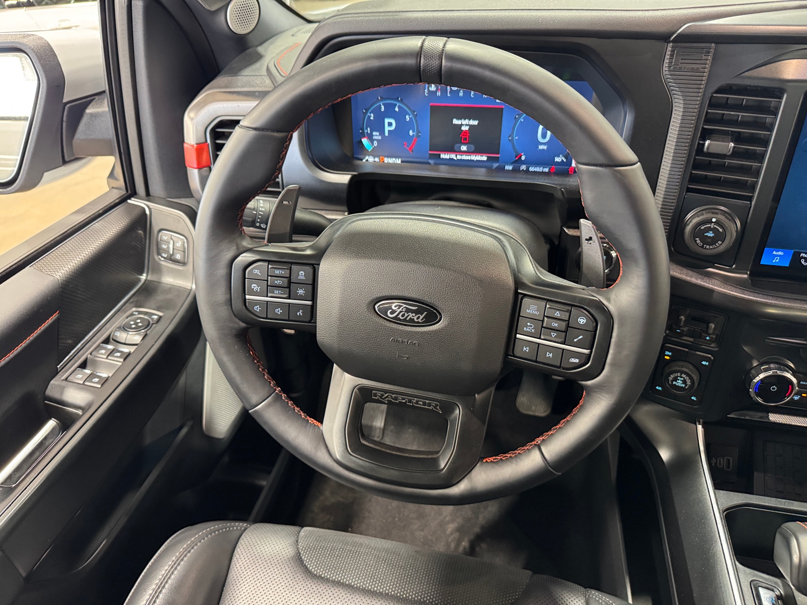 Thumbnail: 2025 Ford Econoline - 4