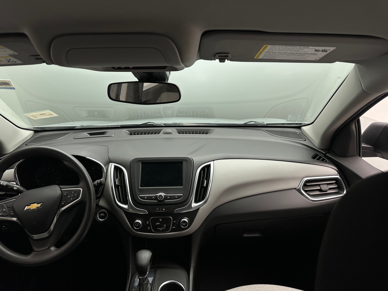 Thumbnail: 2022 Chevrolet Equinox - 3