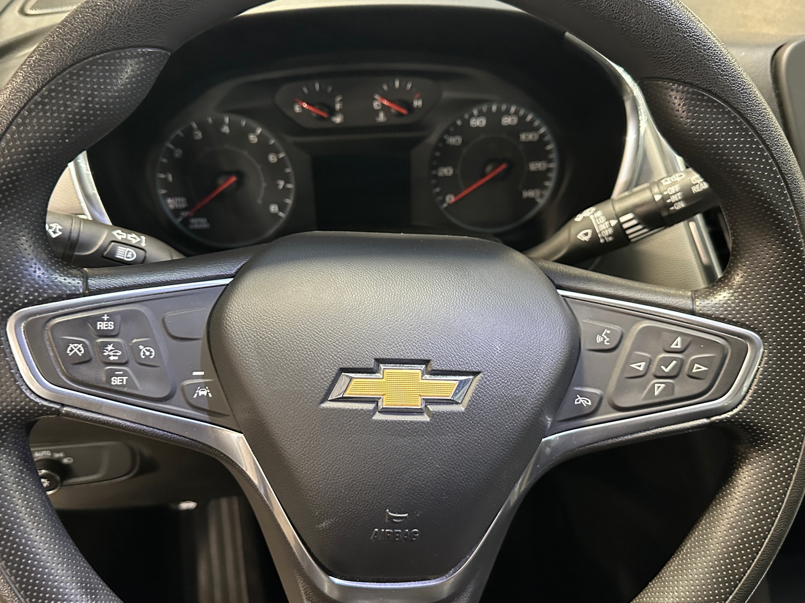 Thumbnail: 2022 Chevrolet Equinox - 5