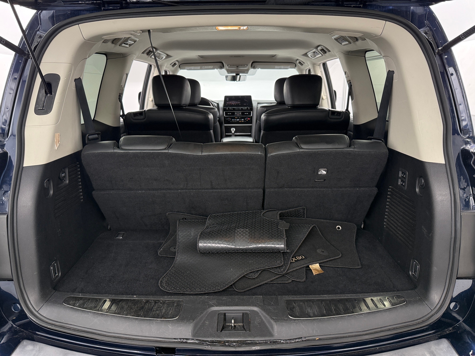 Thumbnail: 2024 INFINITI QX80 - 6