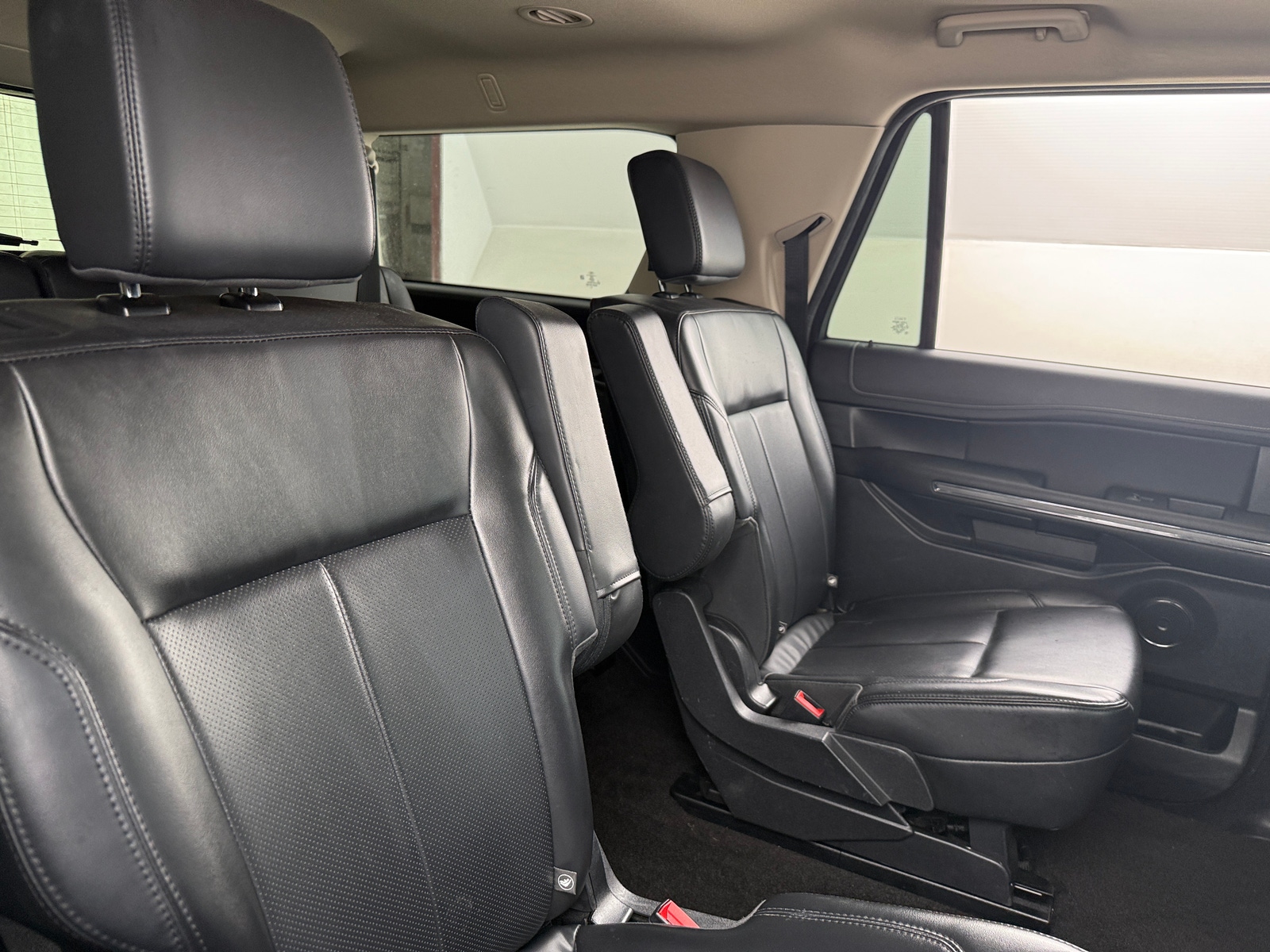 Thumbnail: 2022 Ford Expedition MAX - 6