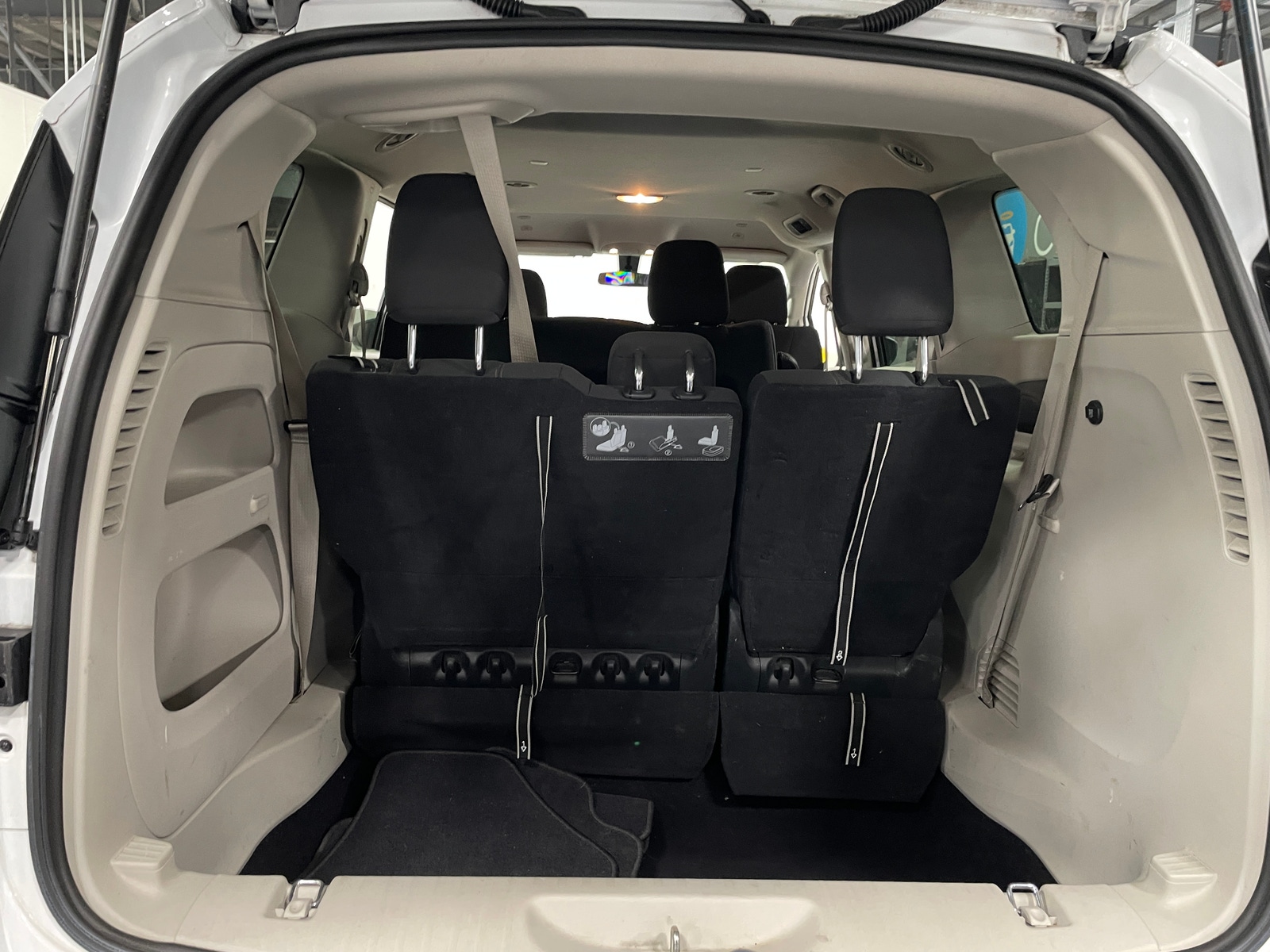 Thumbnail: 2019 Chrysler Pacifica - 7