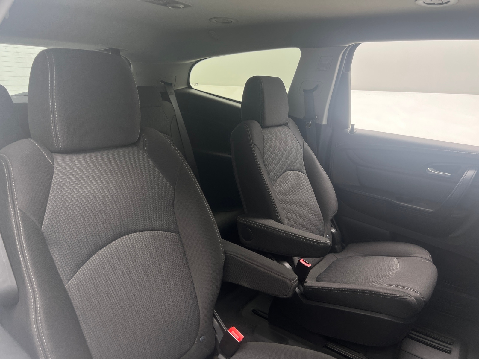 Thumbnail: 2016 Chevrolet Traverse - 6