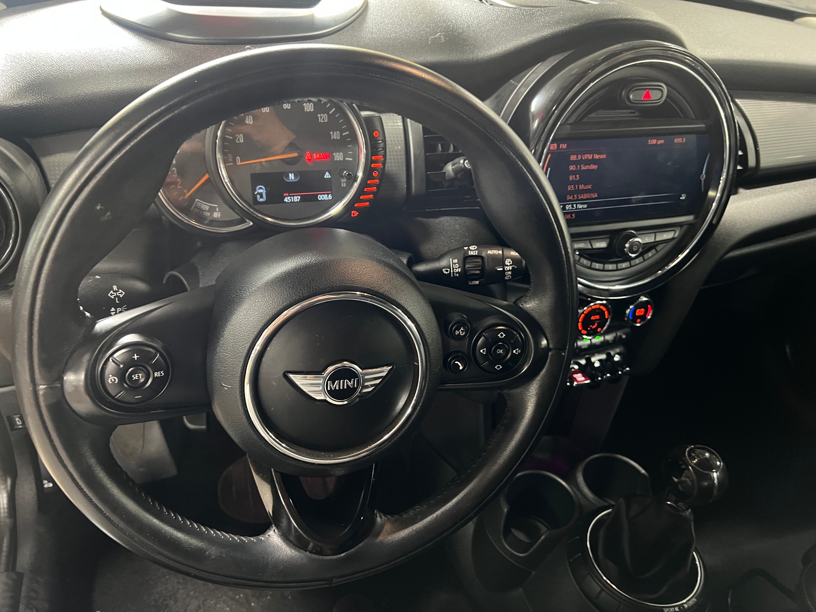 Thumbnail: 2014 MINI Cooper Hardtop - 4