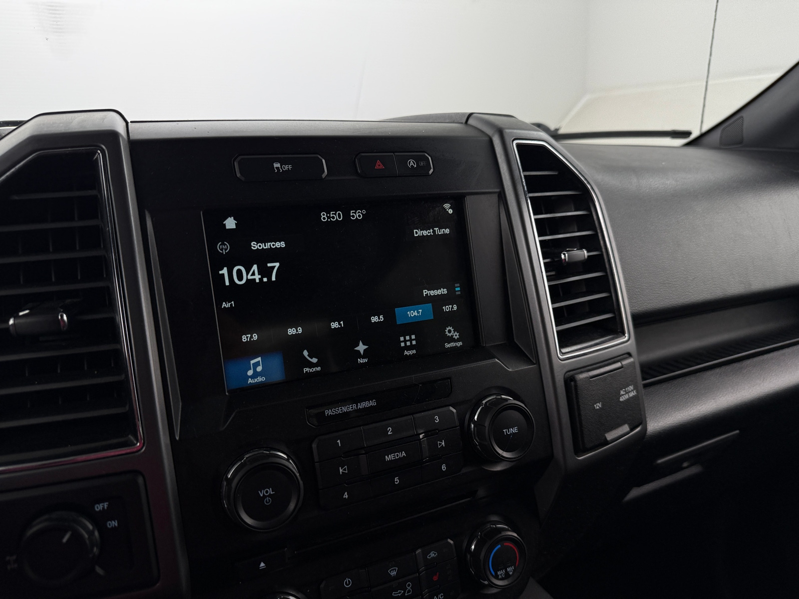 Thumbnail: 2018 Ford Econoline - 4