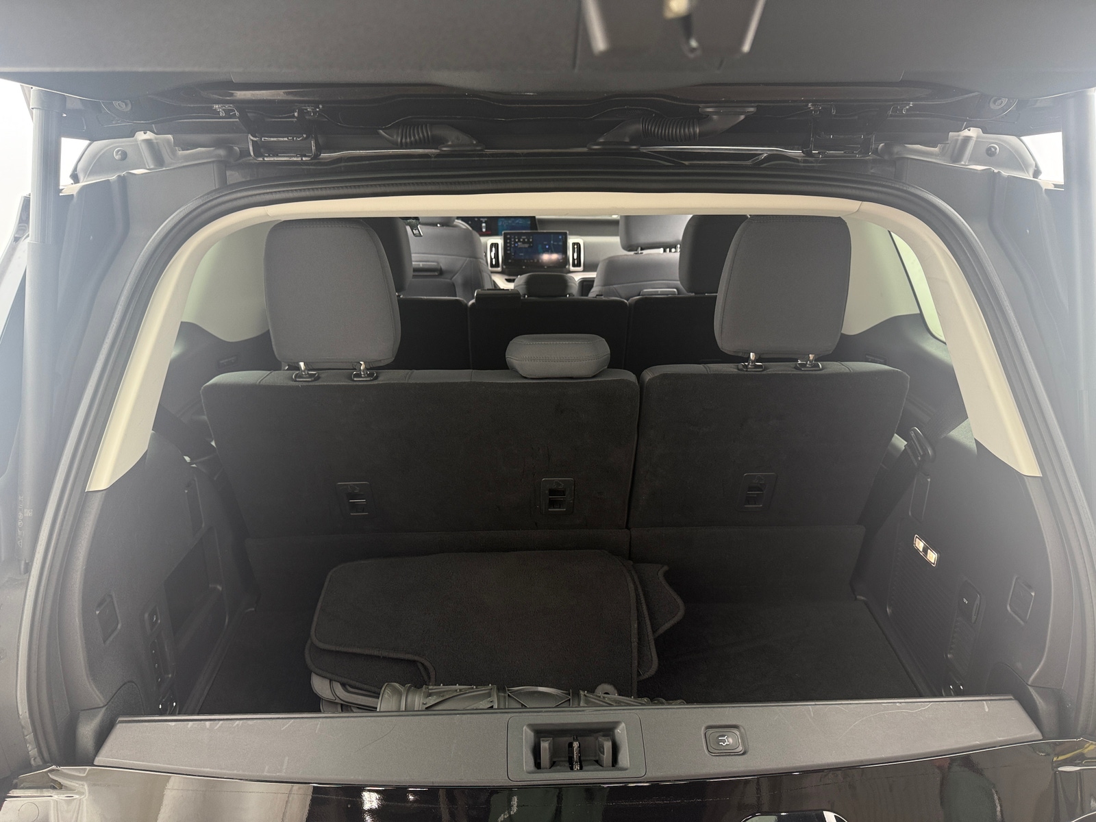 Thumbnail: 2025 Ford Expedition - 7