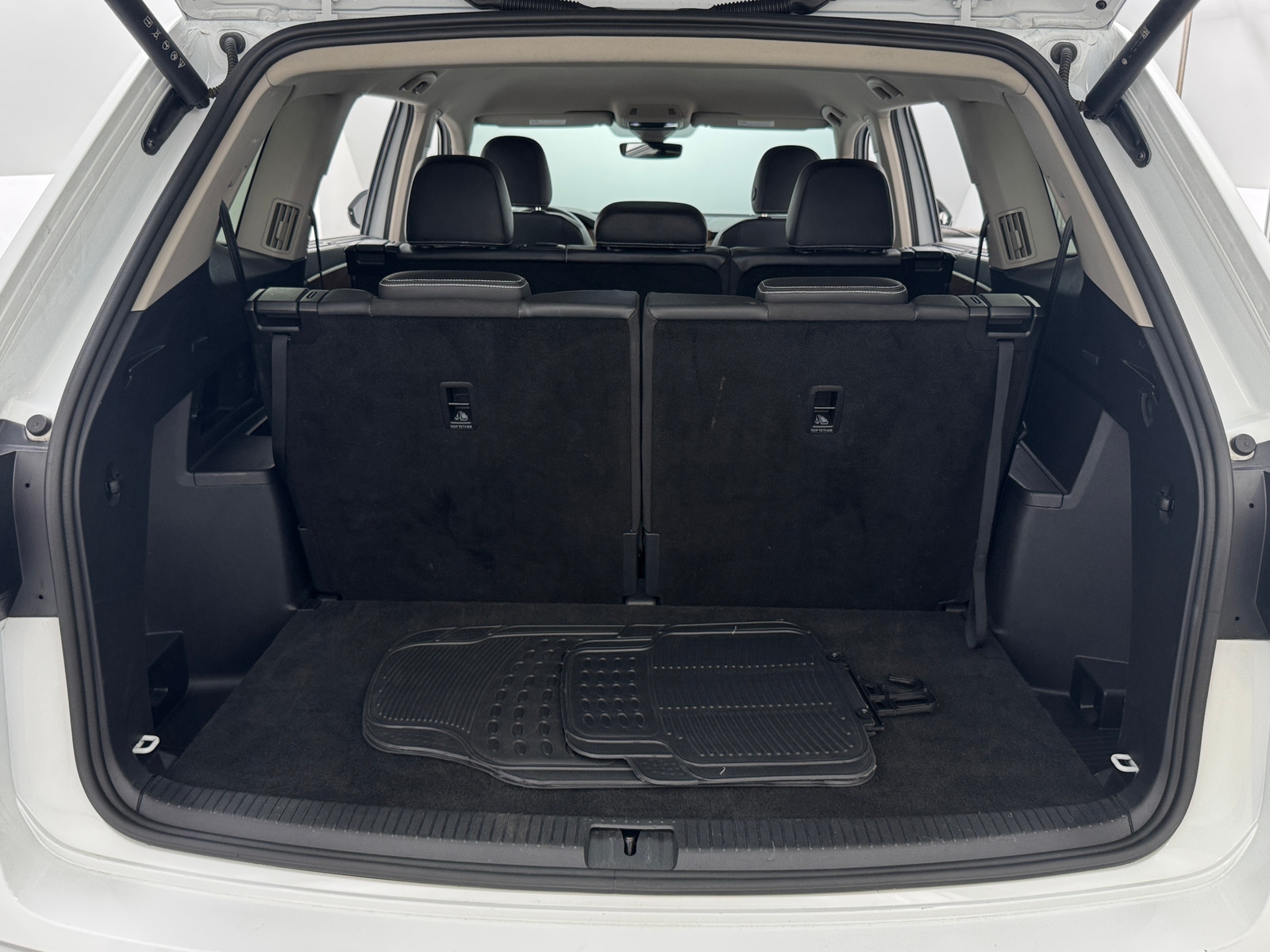 Thumbnail: 2025 Volkswagen Atlas - 6