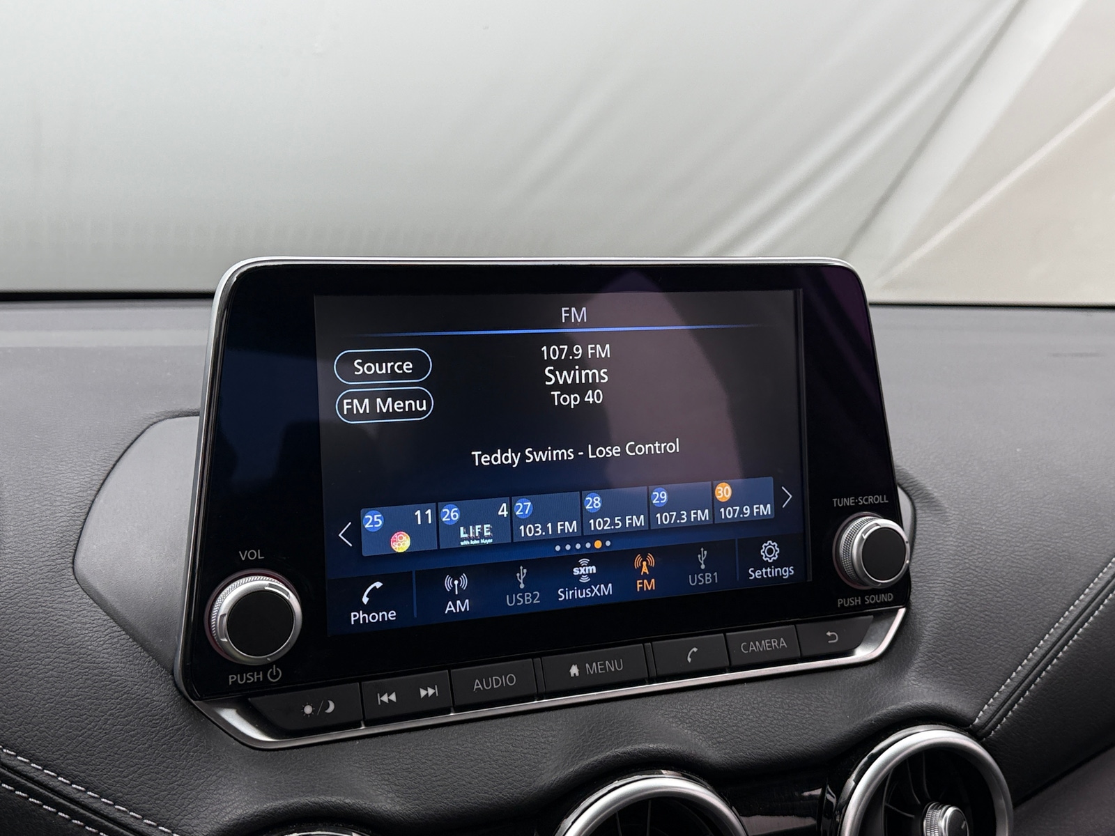 Thumbnail: 2025 Nissan Sentra - 4