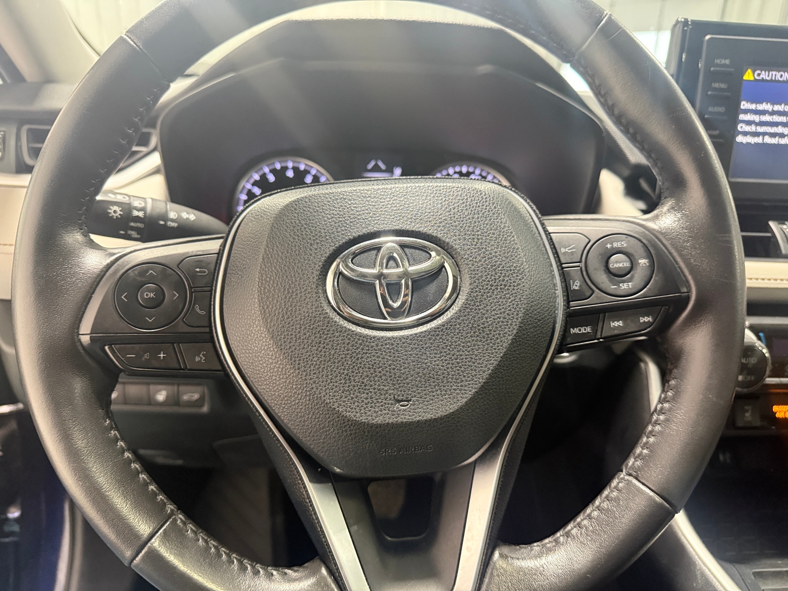 Thumbnail: 2019 Toyota RAV4 - 5