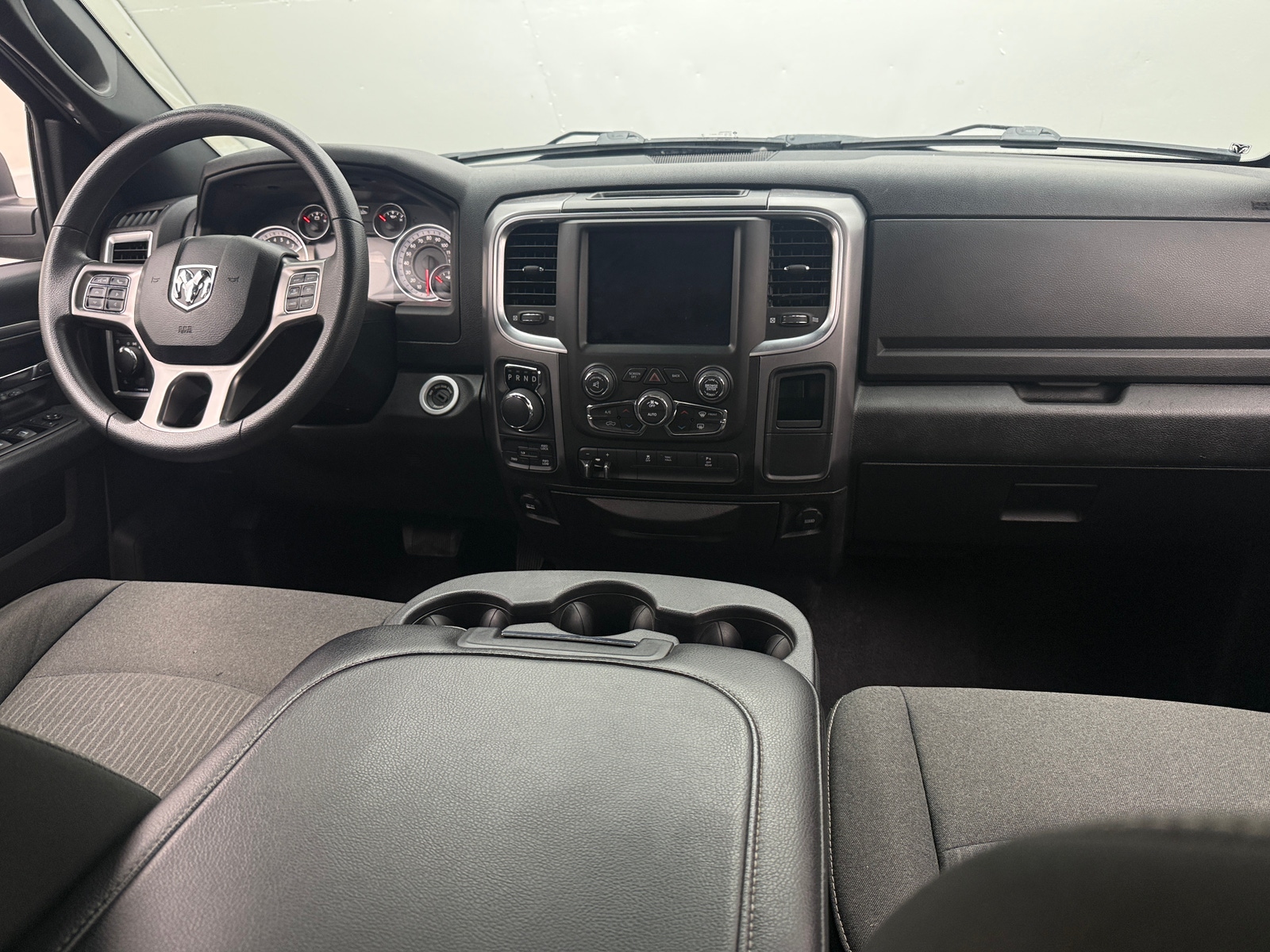 Thumbnail: 2021 RAM 1500 Classic - 3