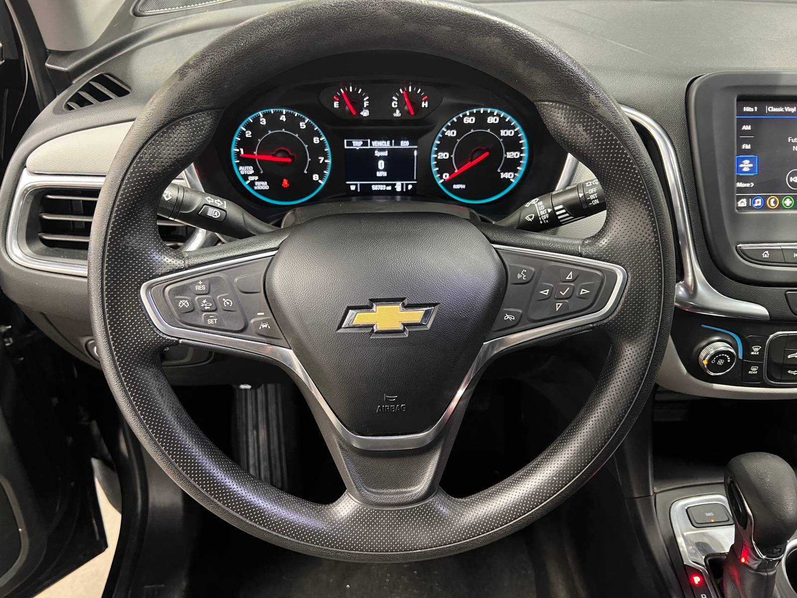 Thumbnail: 2022 Chevrolet Equinox - 5