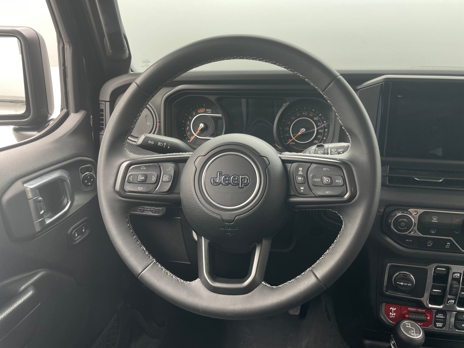 Thumbnail: 2025 Jeep Wrangler - 5