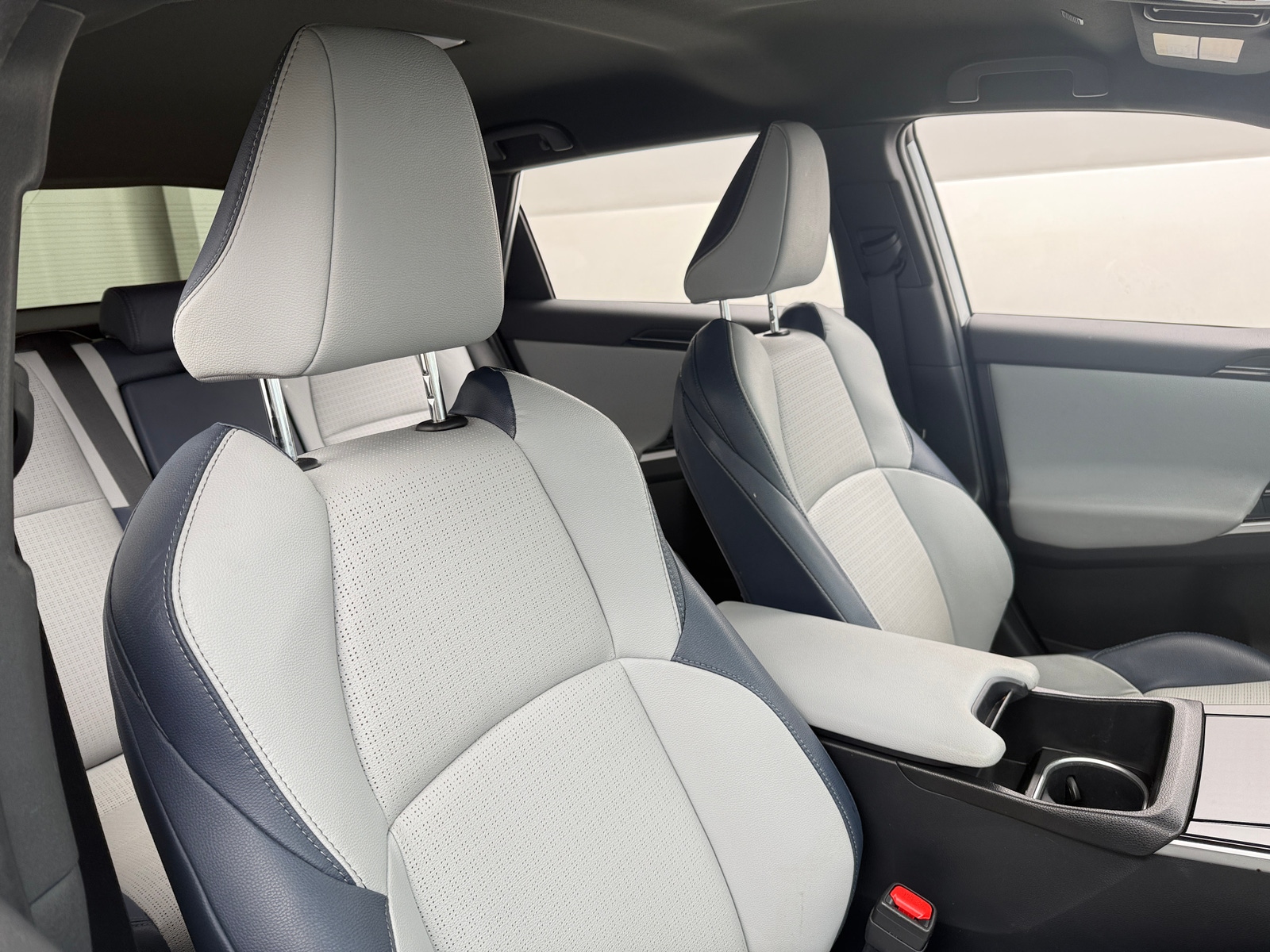 Thumbnail: 2024 Subaru Solterra - 2