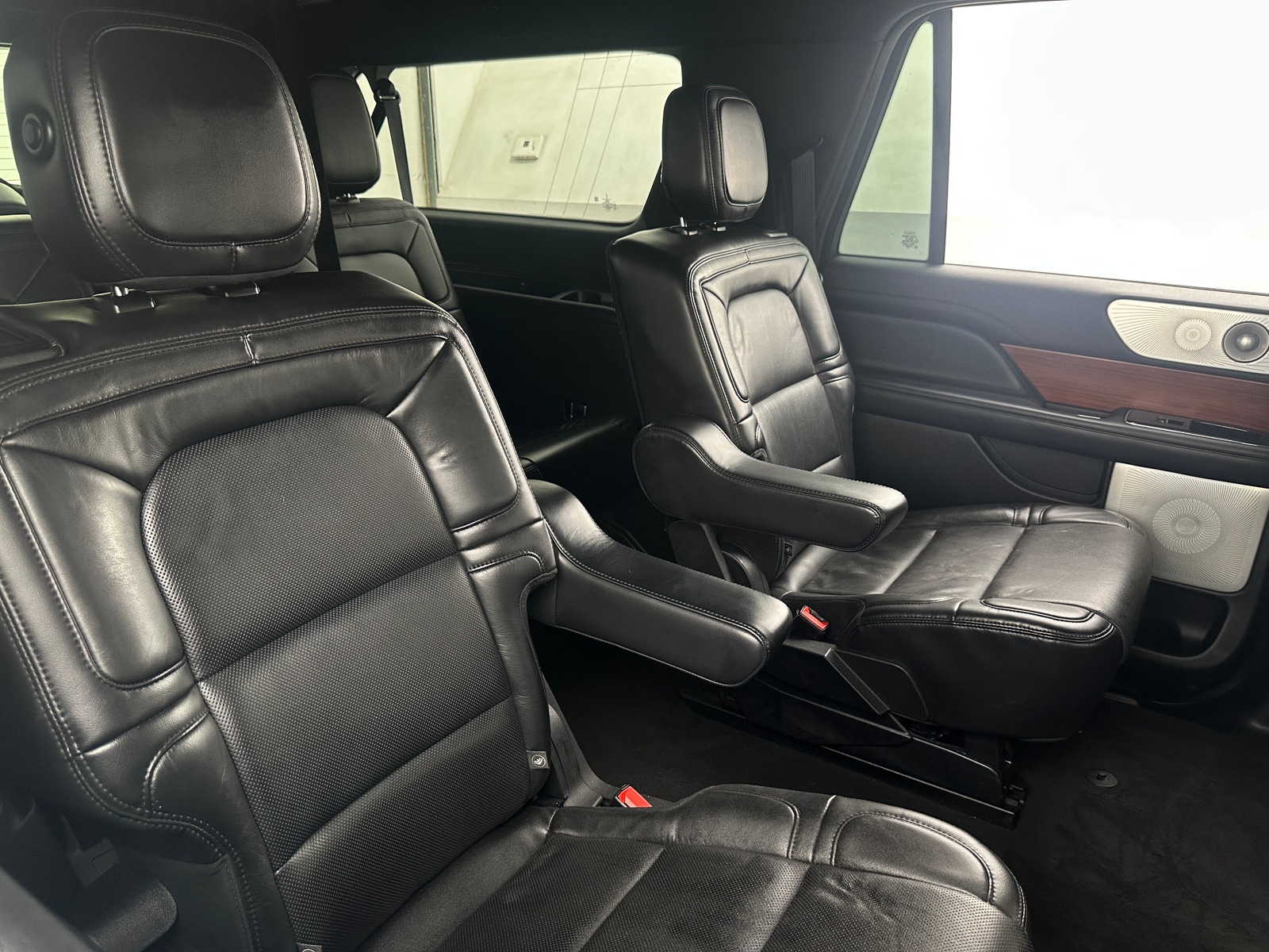 Thumbnail: 2020 Lincoln Navigator L - 5