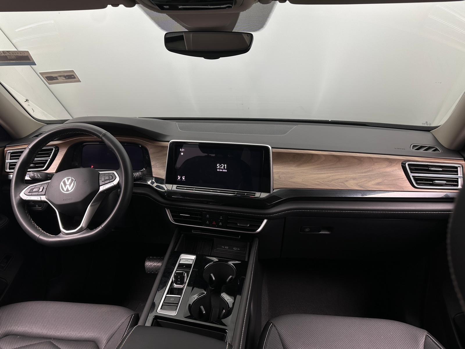 Thumbnail: 2025 Volkswagen Atlas - 2