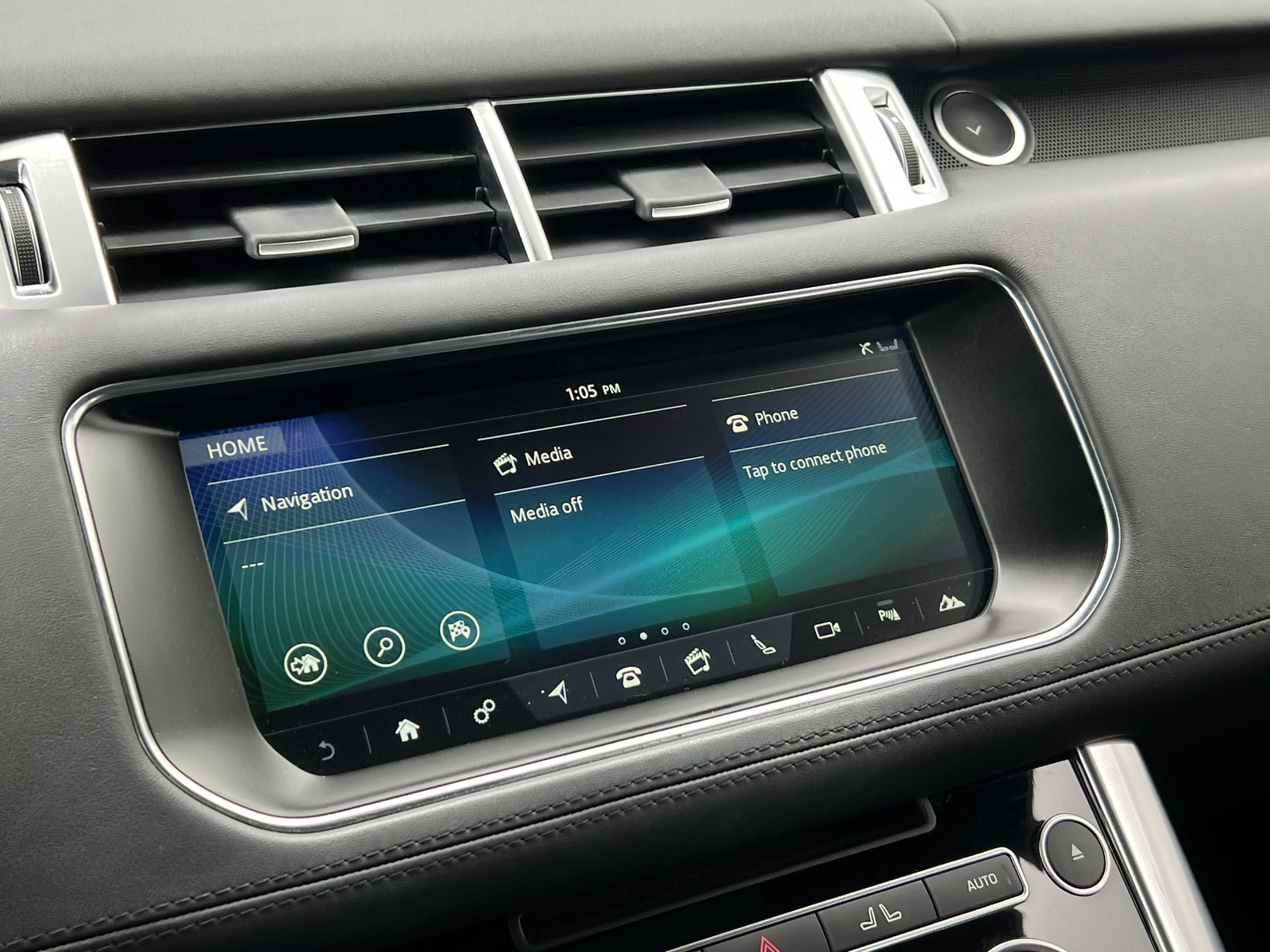 Thumbnail: 2017 Land Rover Range Rover Sport - 3