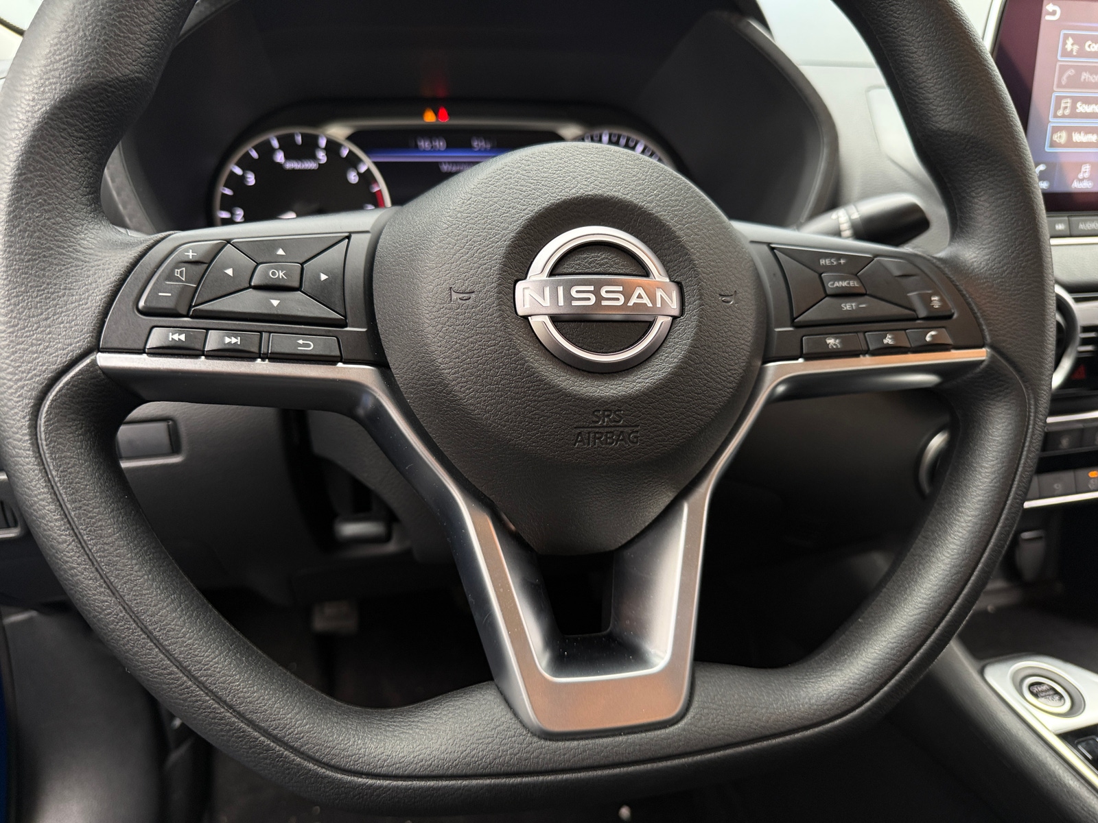 Thumbnail: 2025 Nissan Sentra - 5