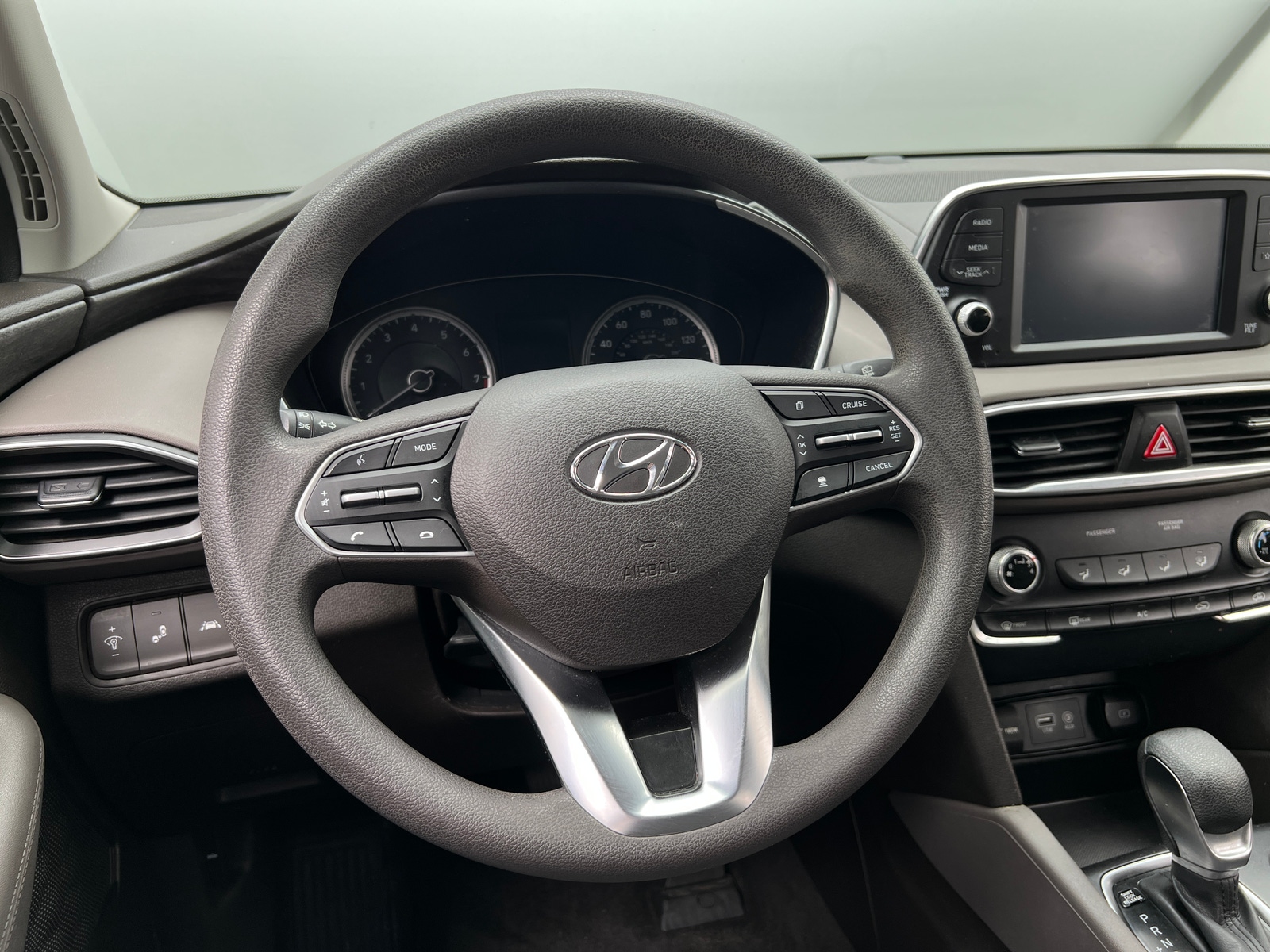 Thumbnail: 2019 Hyundai Santa Fe - 5